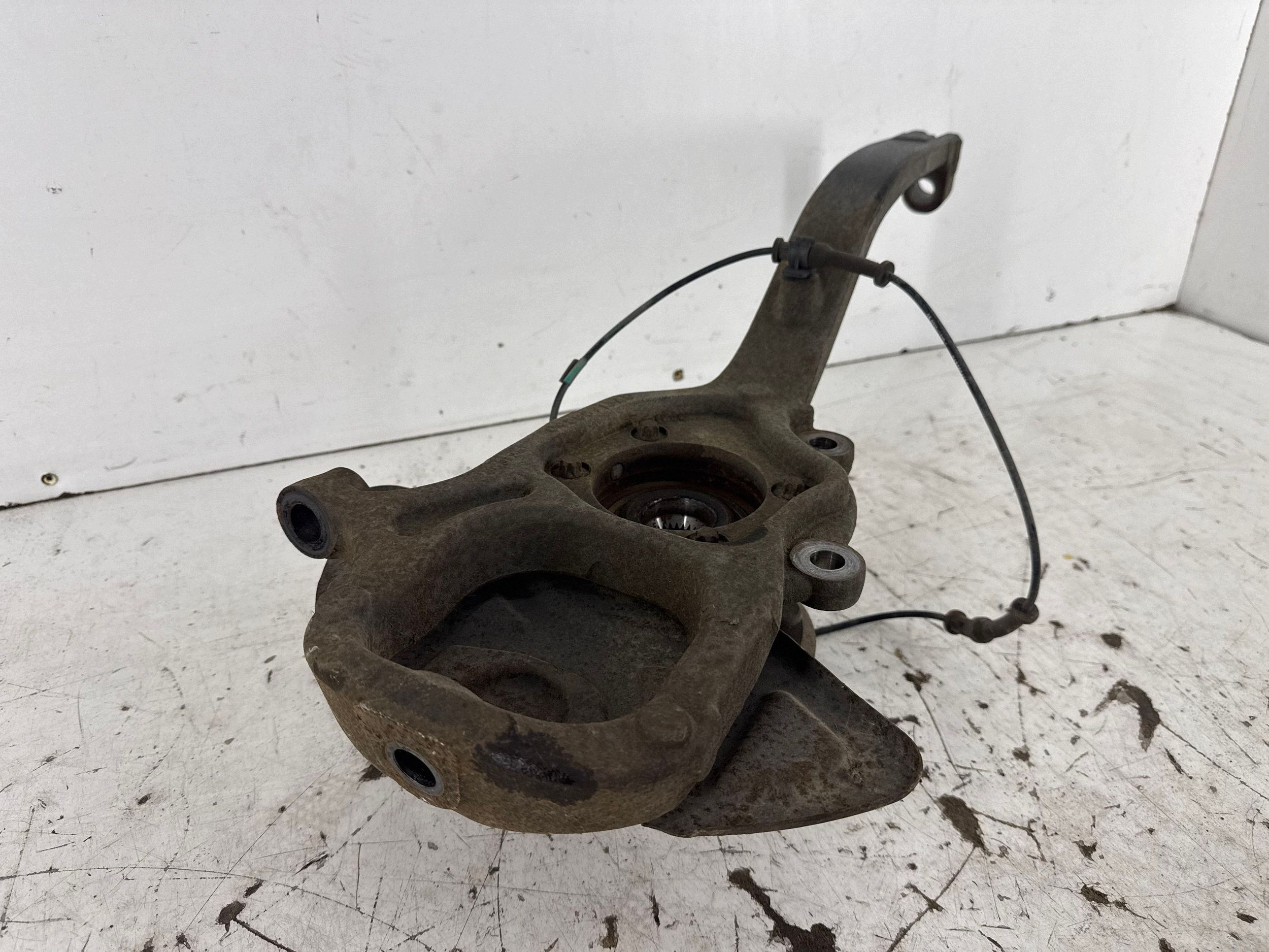 Cubo Roda Dianteira Esquerda Dodge Charger 04895713AD image 5