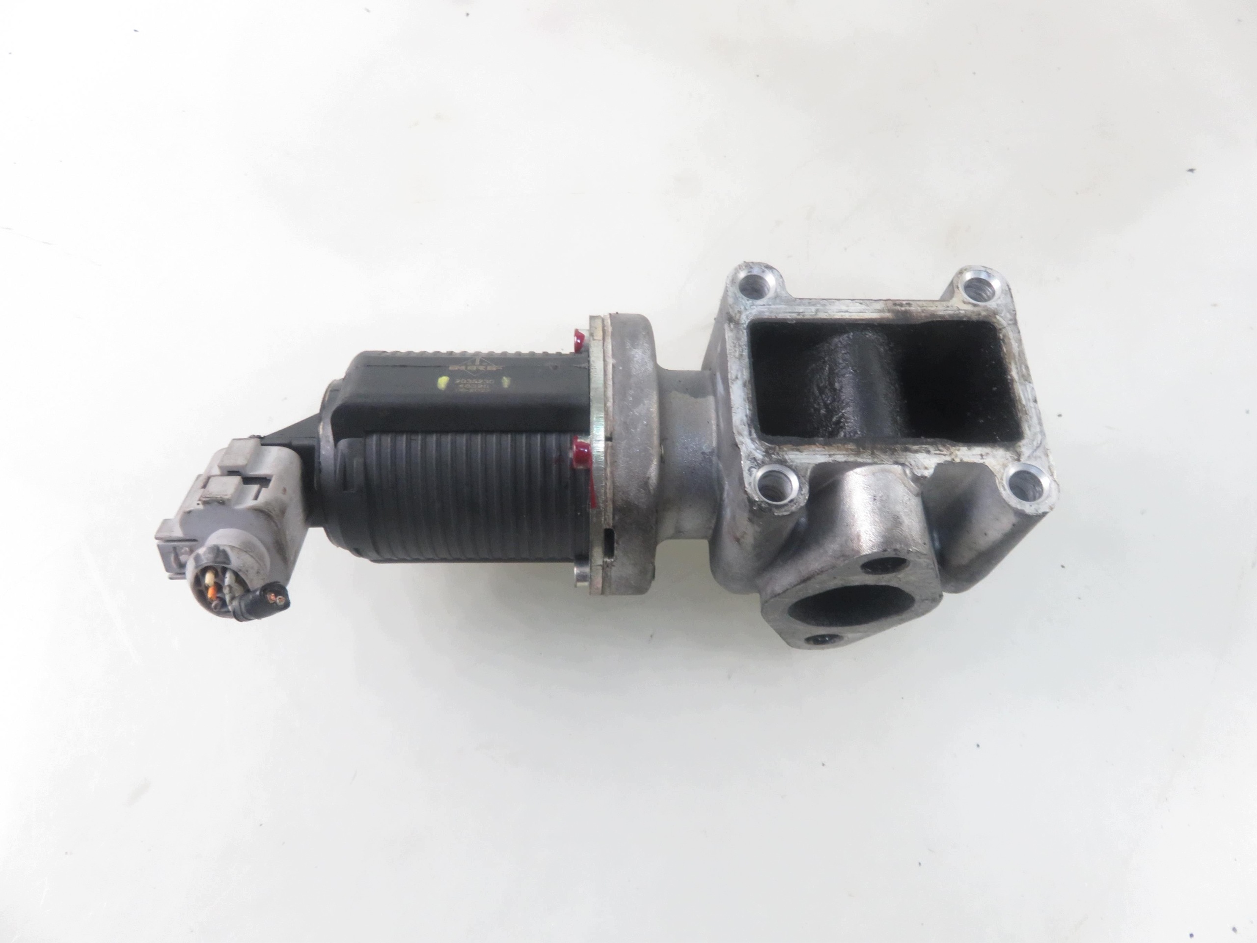 EGR-Ventil Citroen C3 1.4 HDi 2035230 image 3
