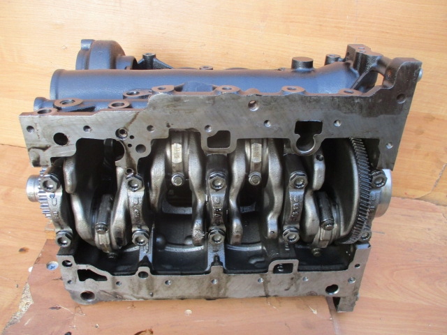 Kurbelwelle 04L V160 DFG + Kolben Pleuel 04LA VW Audi 2.0 TDI image 9