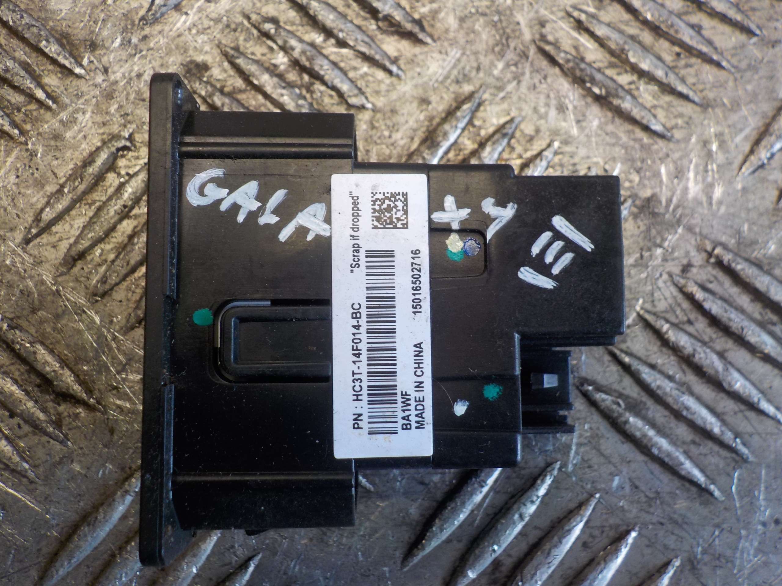 Módulo Tomada Ford Galaxy III HC3T-14F014-BC image 2