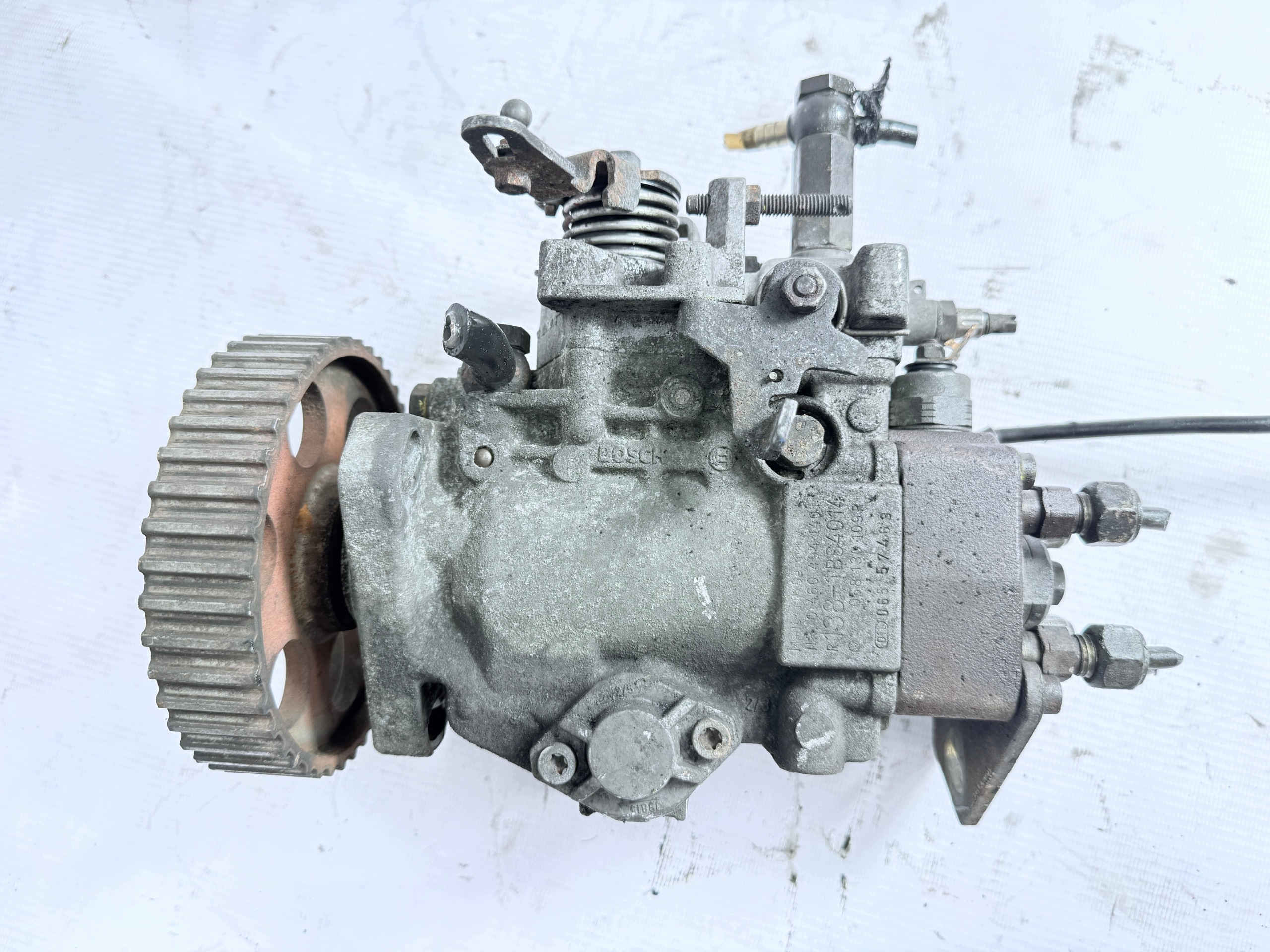 Bränslepump Bosch VW Golf II 1.6 D 0460494140 image 2