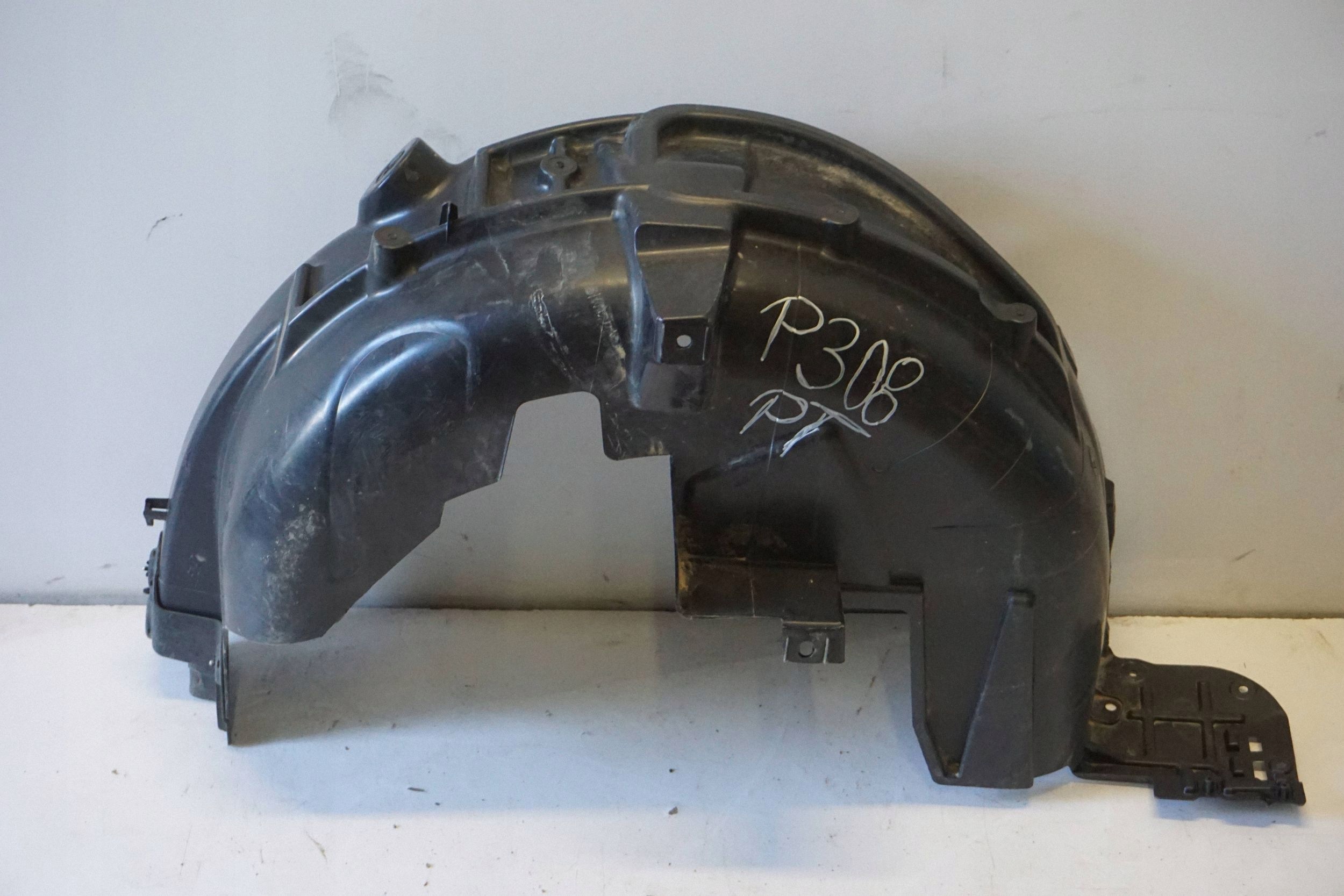 Peugeot 308 III T10 Höger Bakre Skärm 9835379880