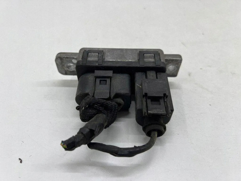 Sytytystulpat Land Rover Discovery V 3.0L OEM FPLA12B533AD