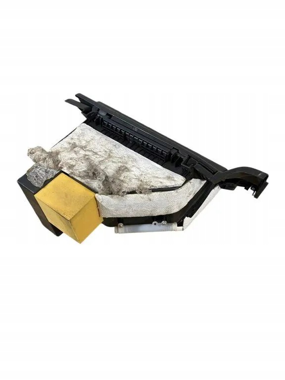 Nissan X-Trail II T31 68520JG41A image 4