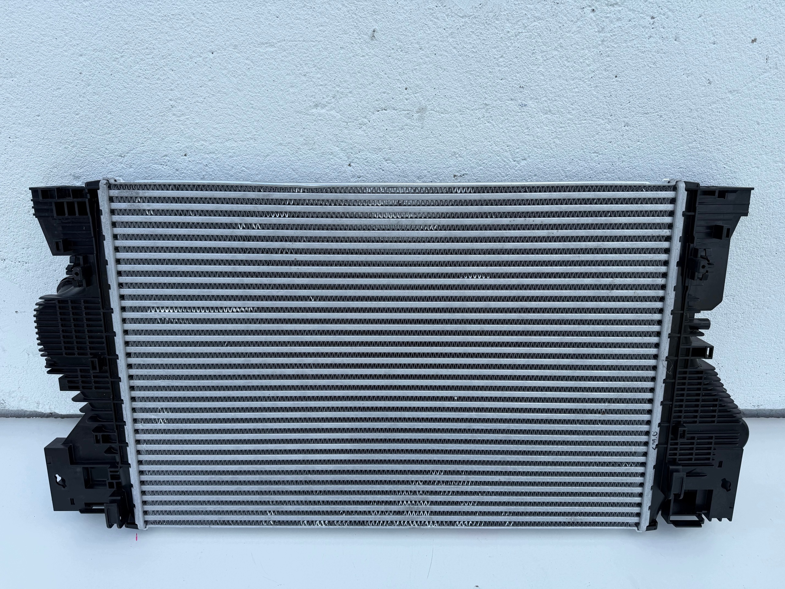 Valeo Intercooler Mercedes W177 W247 W118 A2475006100