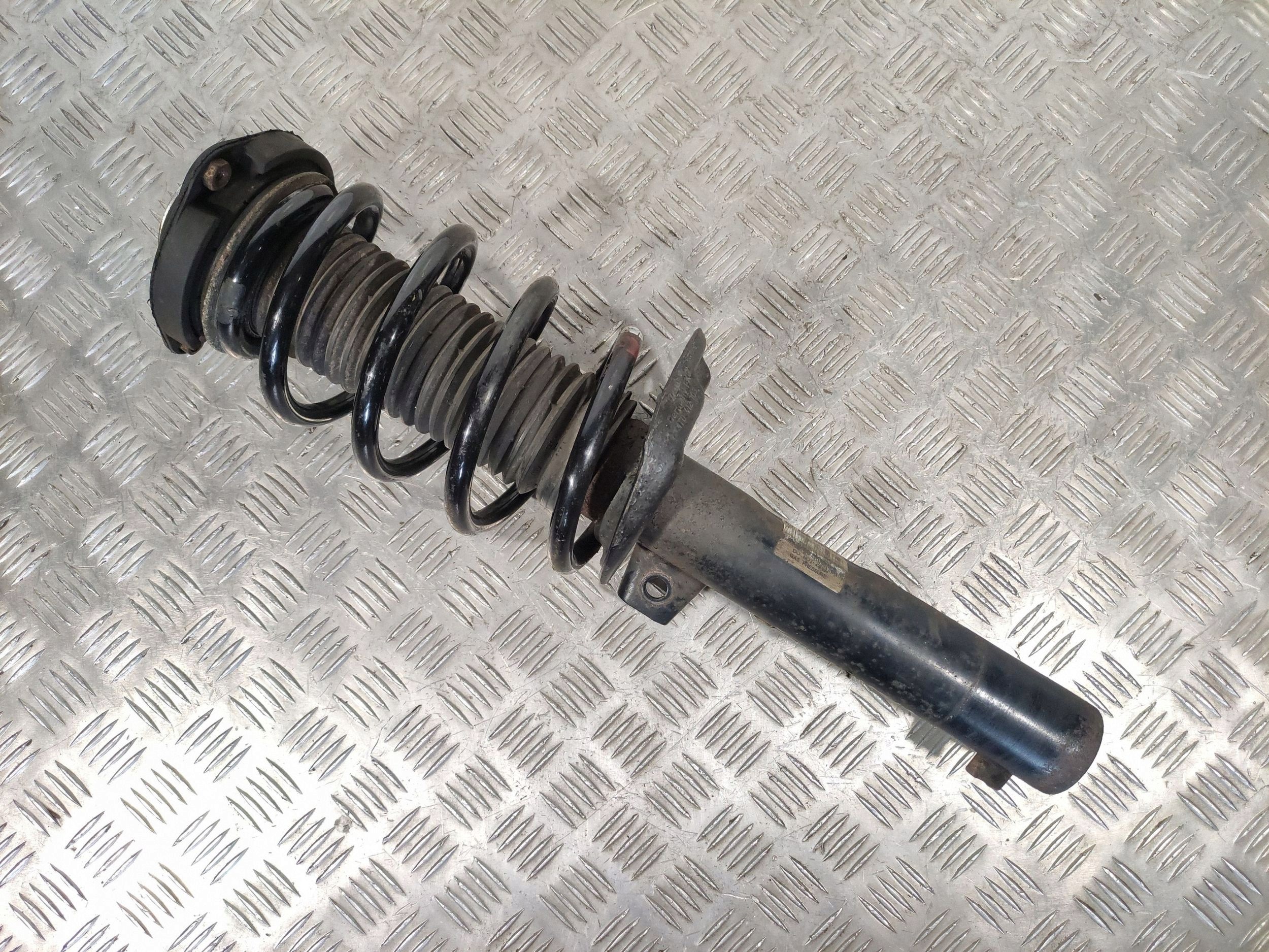 2007 Audi A3 S3 8P Front Shock Absorber with Spring 1T0412103A image 9