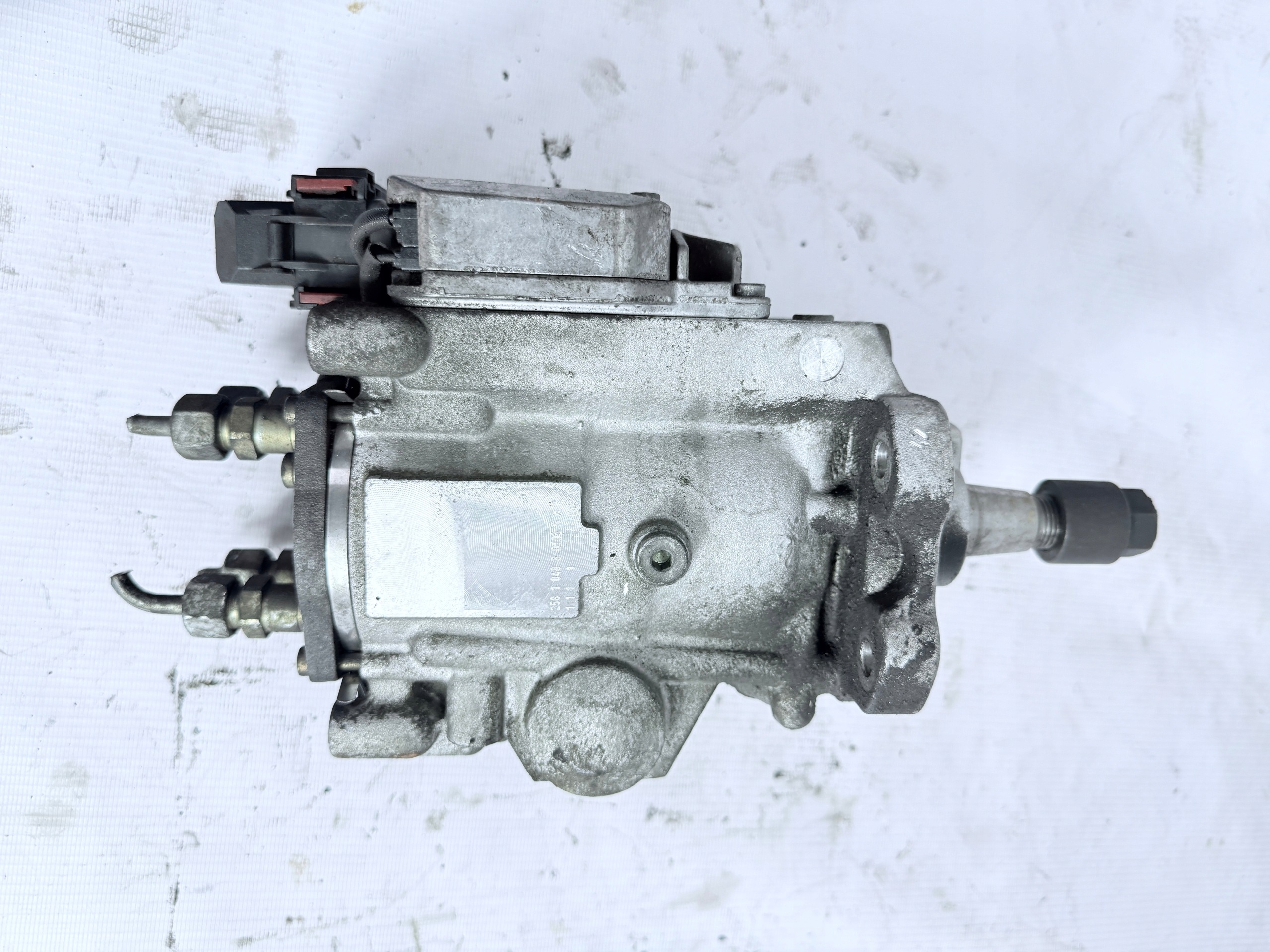BMW E46 320D 2001 Injection Pump 0470504020 image 2