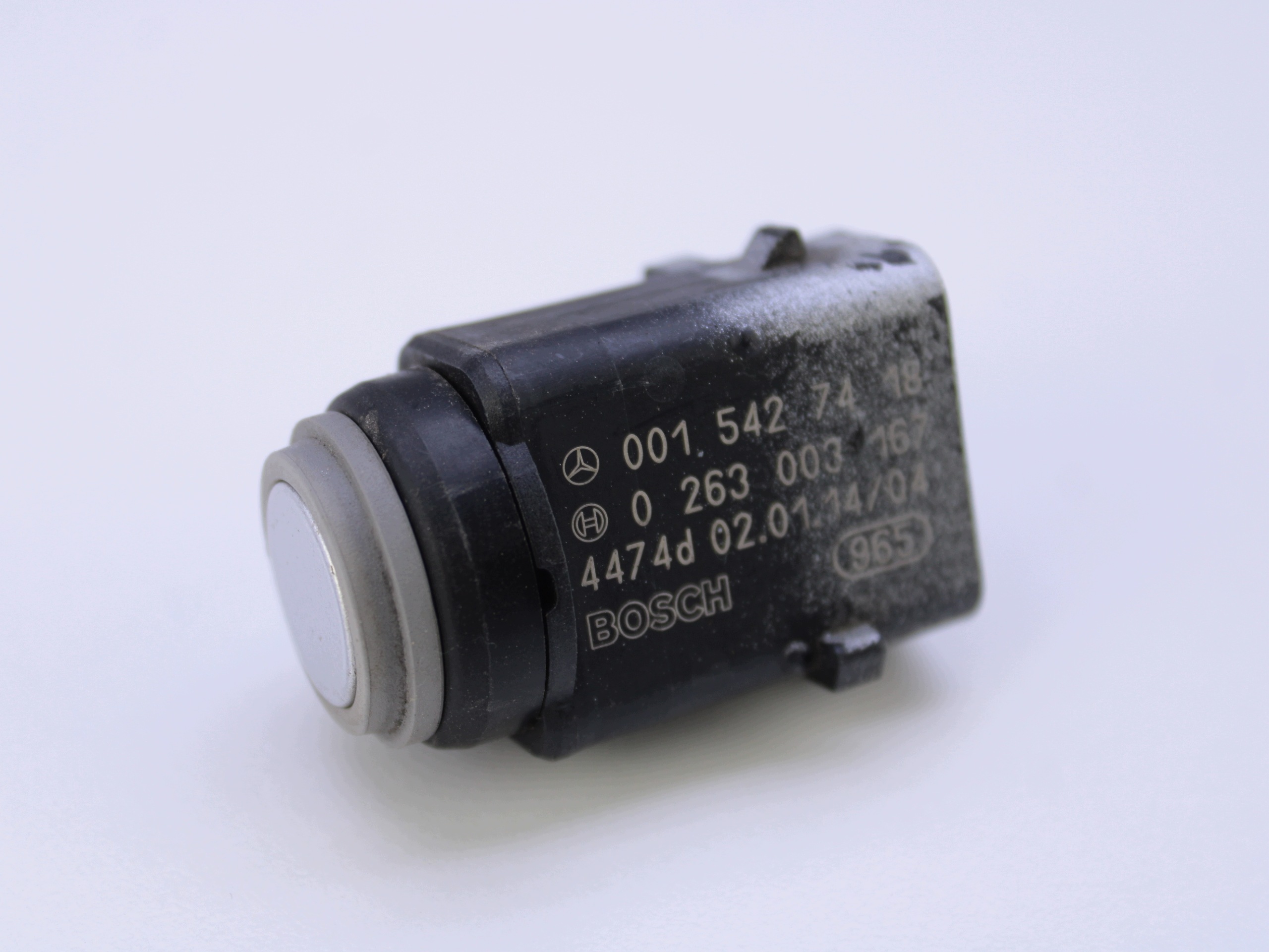 Mercedes PDC Parking Sensor Silver A0015427418 image 3