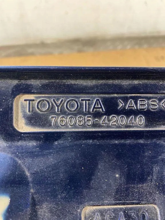Spoiler do Toyota RAV 4 (XA30) 2006 - Original image 7