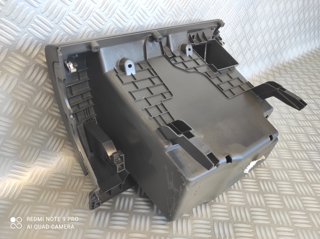 Boîte à gants RENAULT TRAFIC III 681084723R 2016 image 4