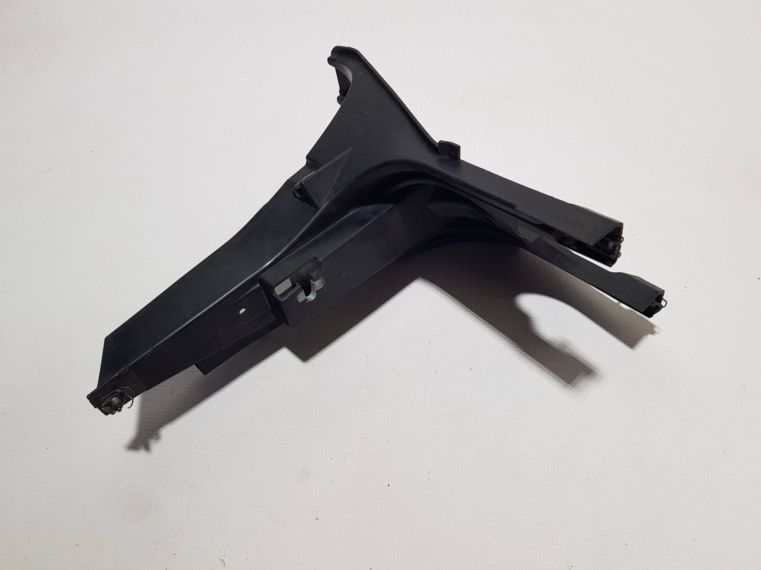 Bevestiging spatbord rechts voor BMW X5 E71 image 2