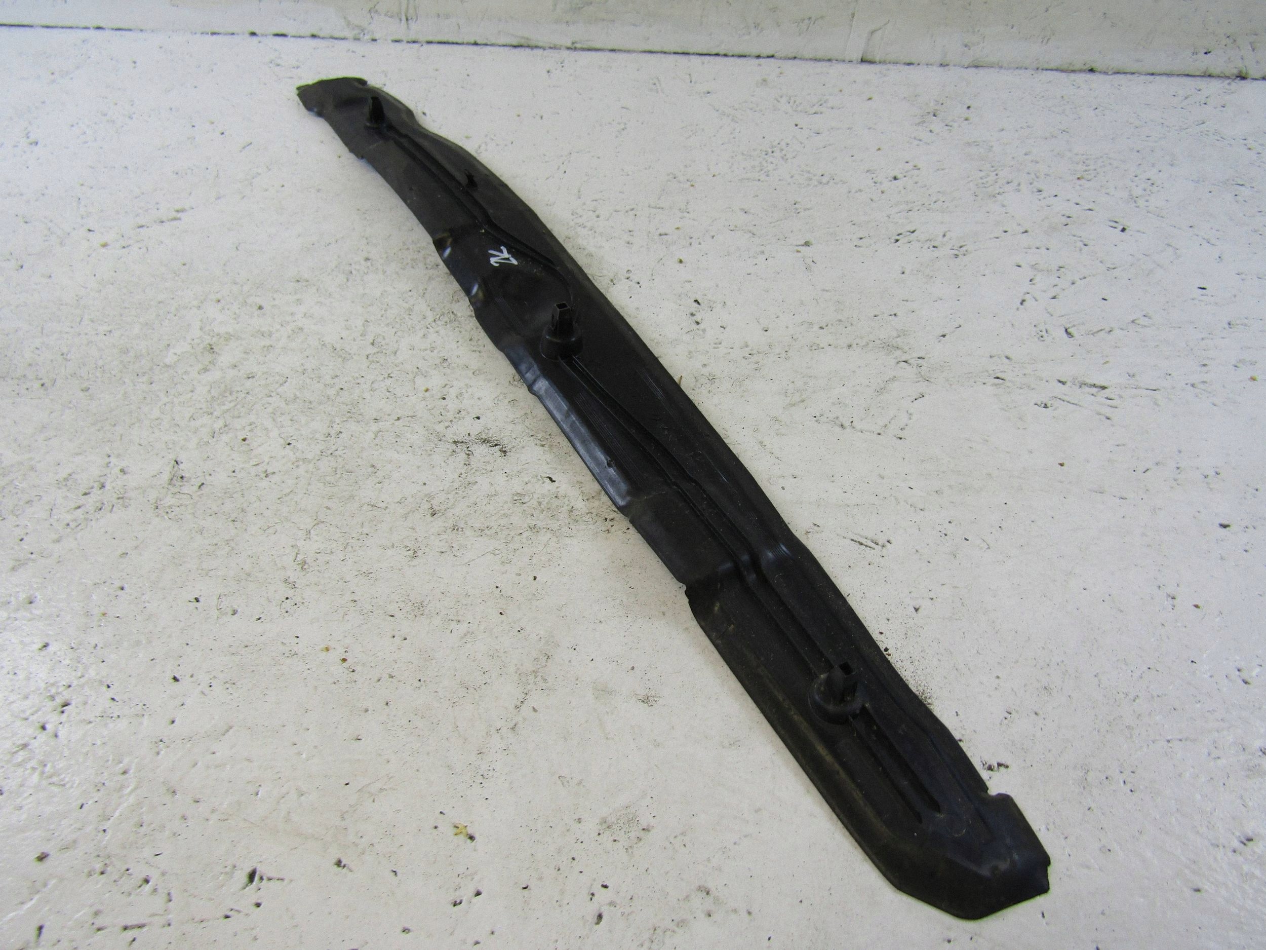 Garniture aile gauche VW Caddy V 2K7 2K7821111A image 6