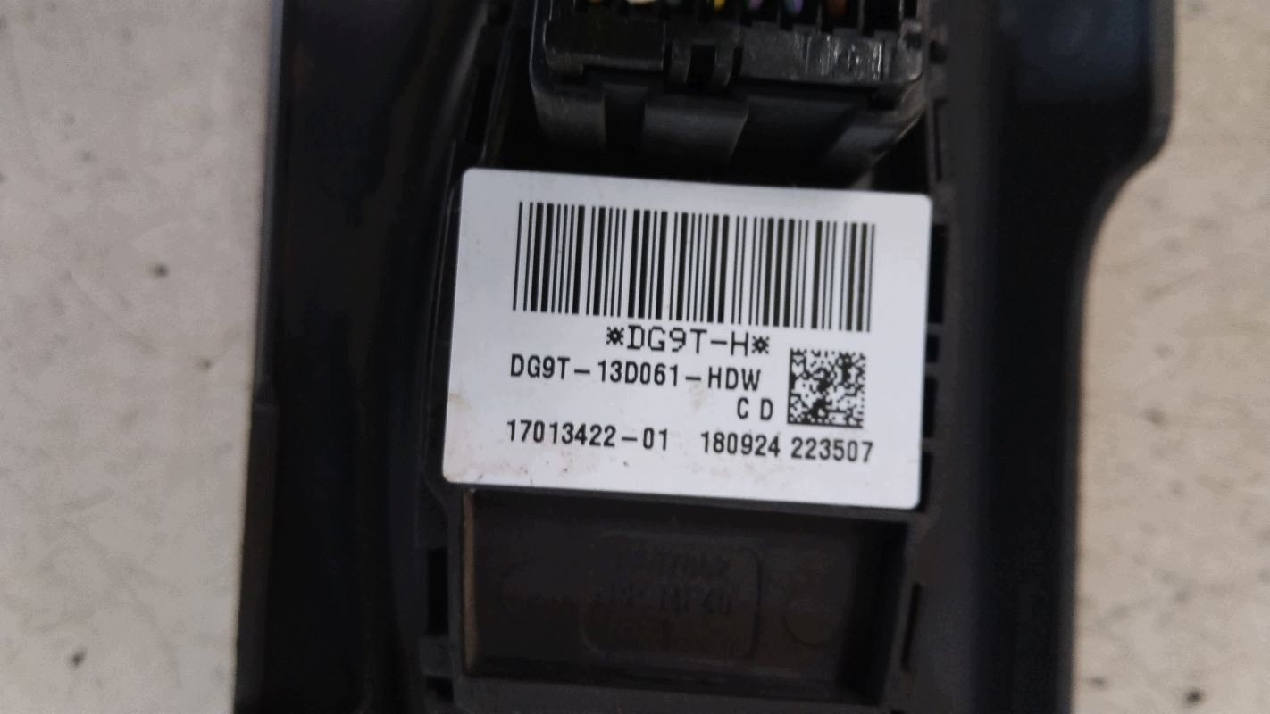 Commutateur d'éclairage Ford Ranger V DG9T13D061HDW image 3