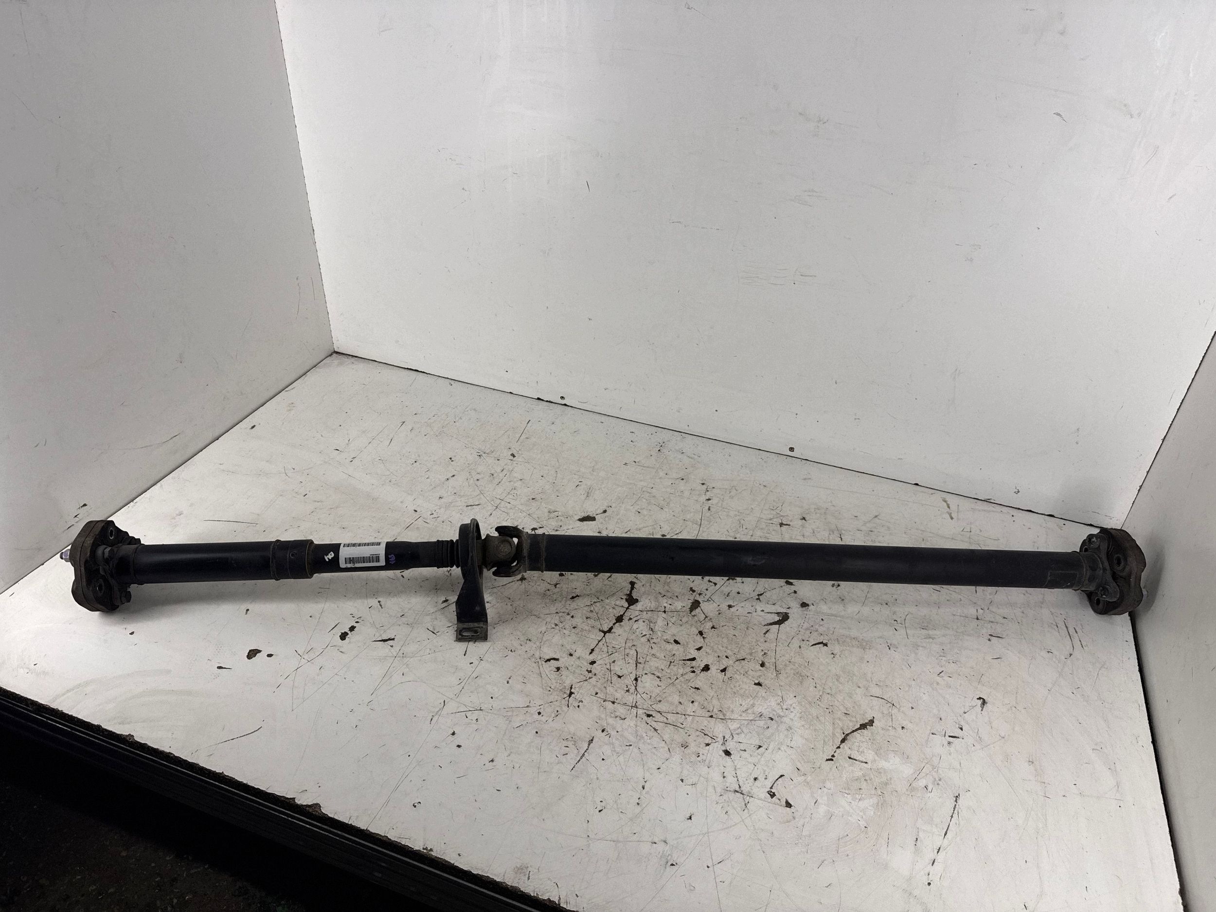 Taka voimansiirto Dodge Charger 04593860AE