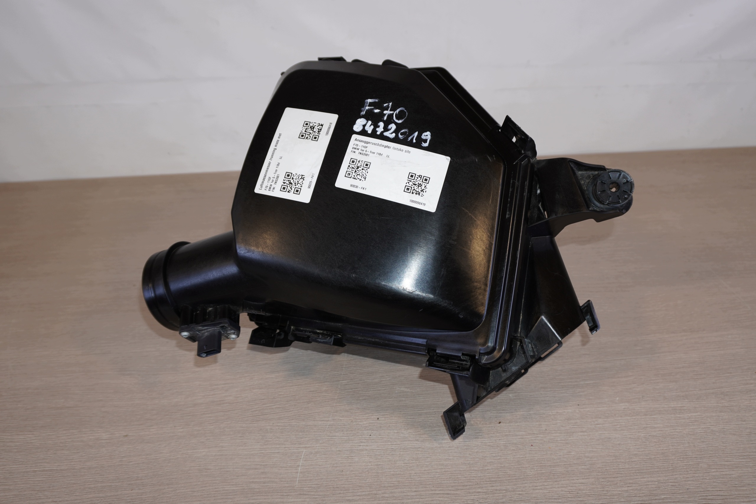Suodattimen kotelo BMW F70 F74 8472019