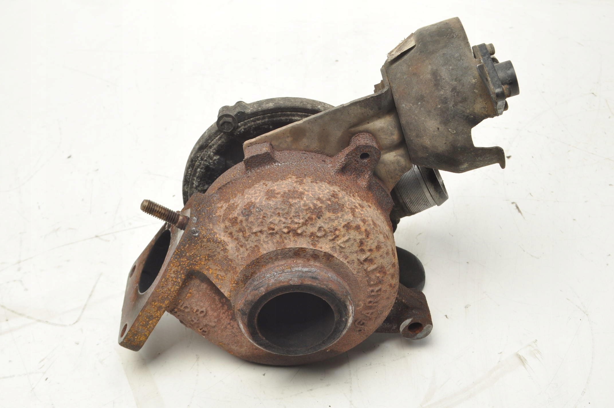 Turboahdin Ford Volvo 2.0 TDCI 9659667380