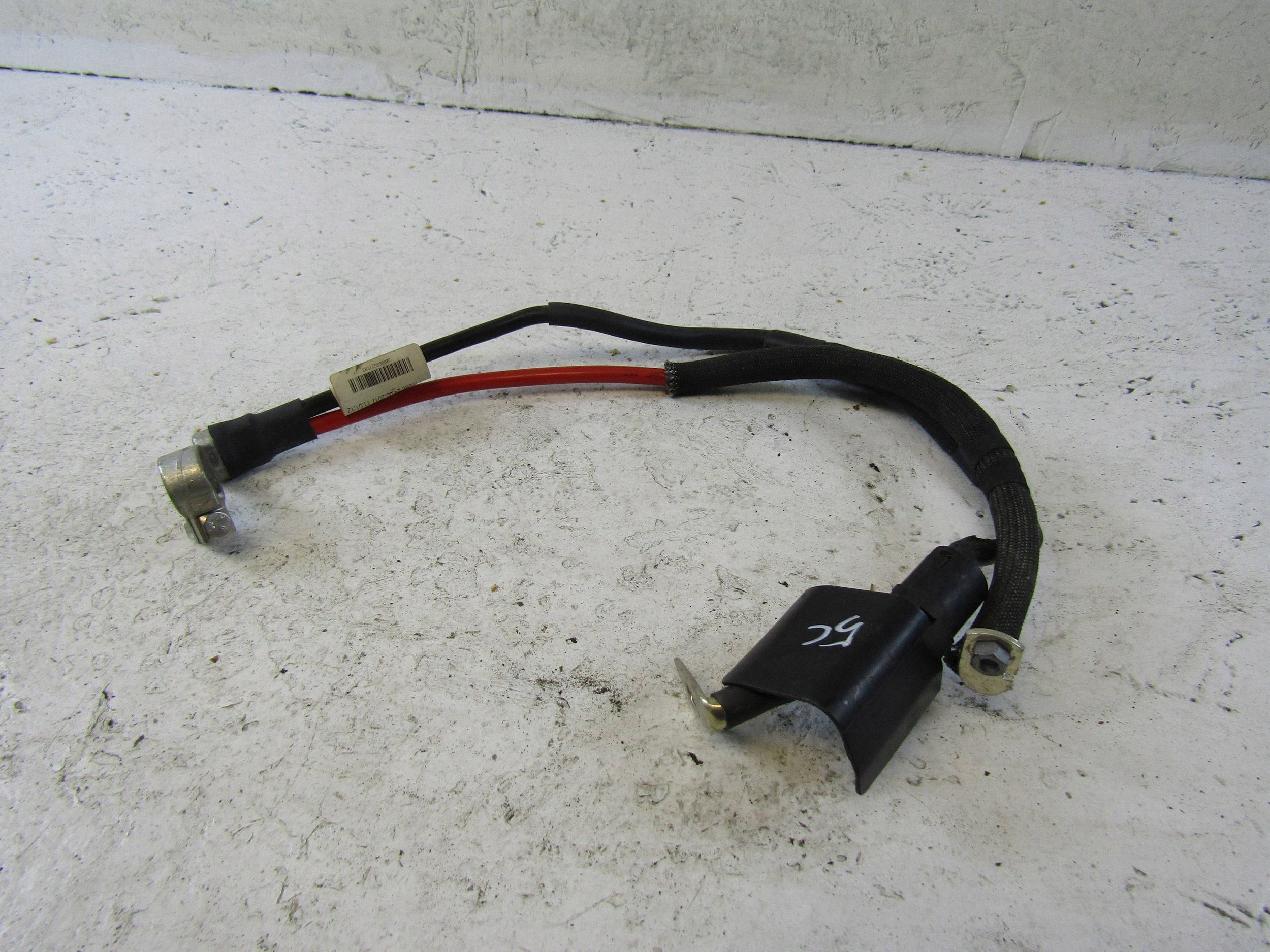 Borne positive 5C0971228T VW Jetta VI 5C image 3