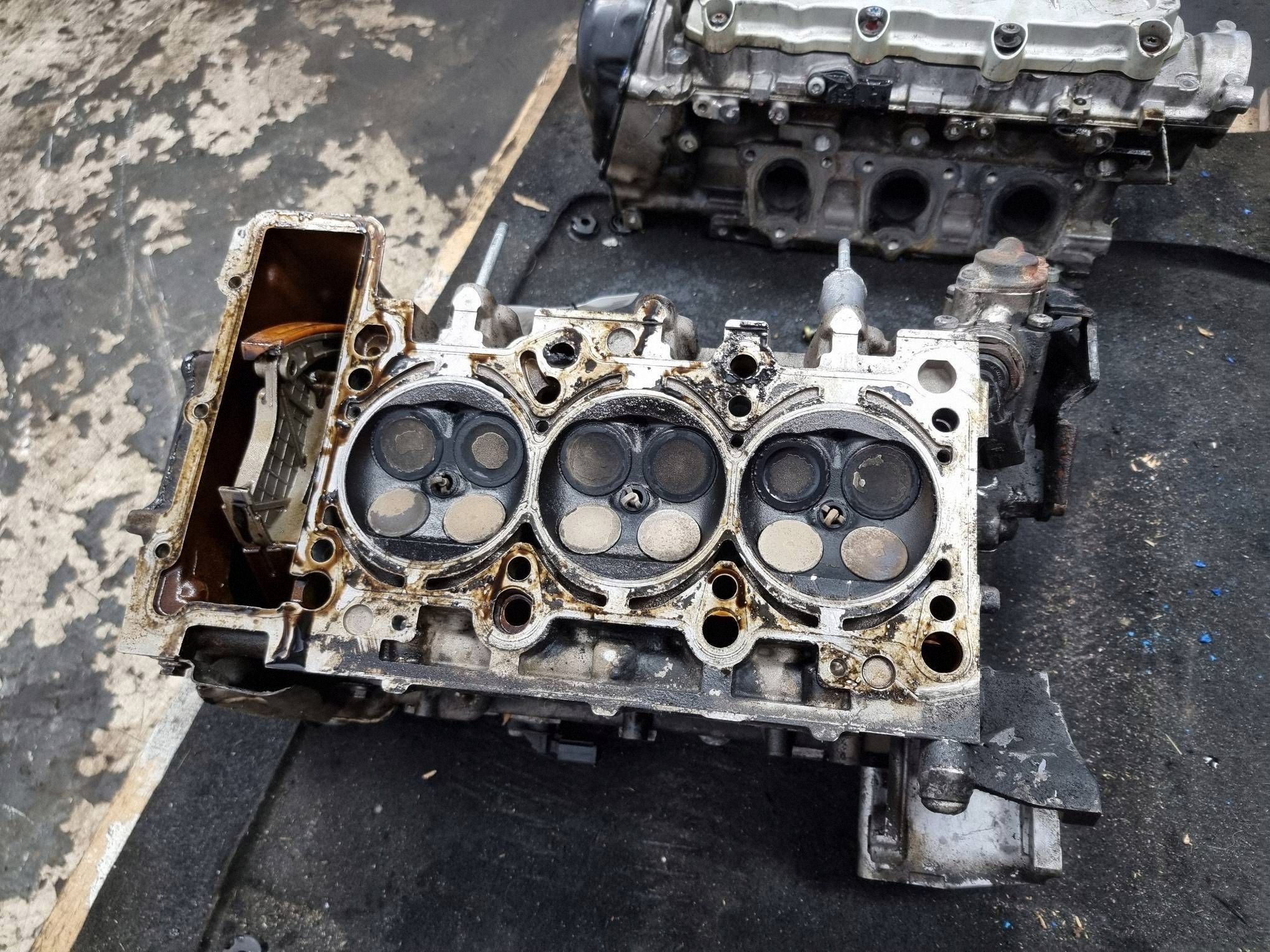 Cabeçote Audi OE 06E103373E usado image 3