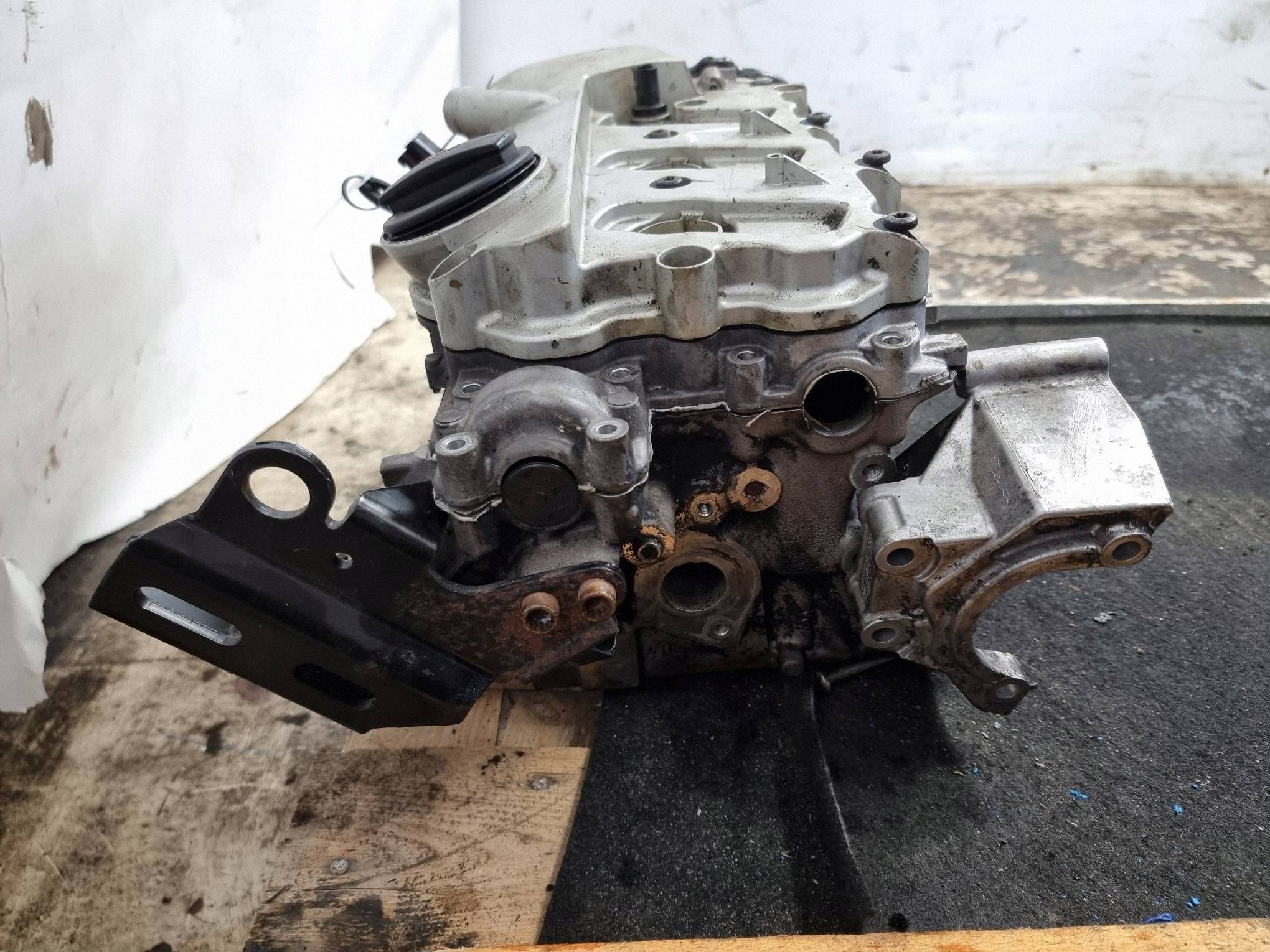 Cabeçote Audi OE 06E103373E usado image 4