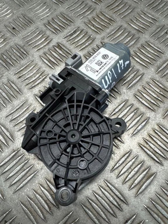 Motor elevalunas delantero izquierdo VW UP VW120FL image 2