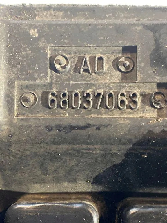 Capa do Motor Jeep Grand Cherokee IV 68037063 3.0 Diesel image 3