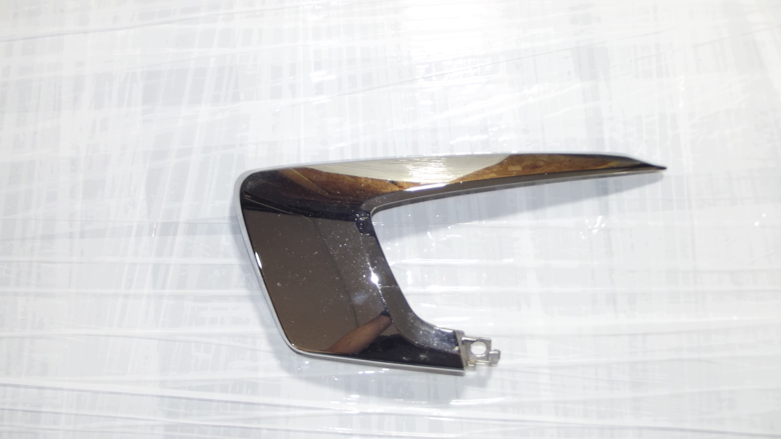 Moldura Cromada Mitsubishi ASX Dianteira Esquerda Usada image 2