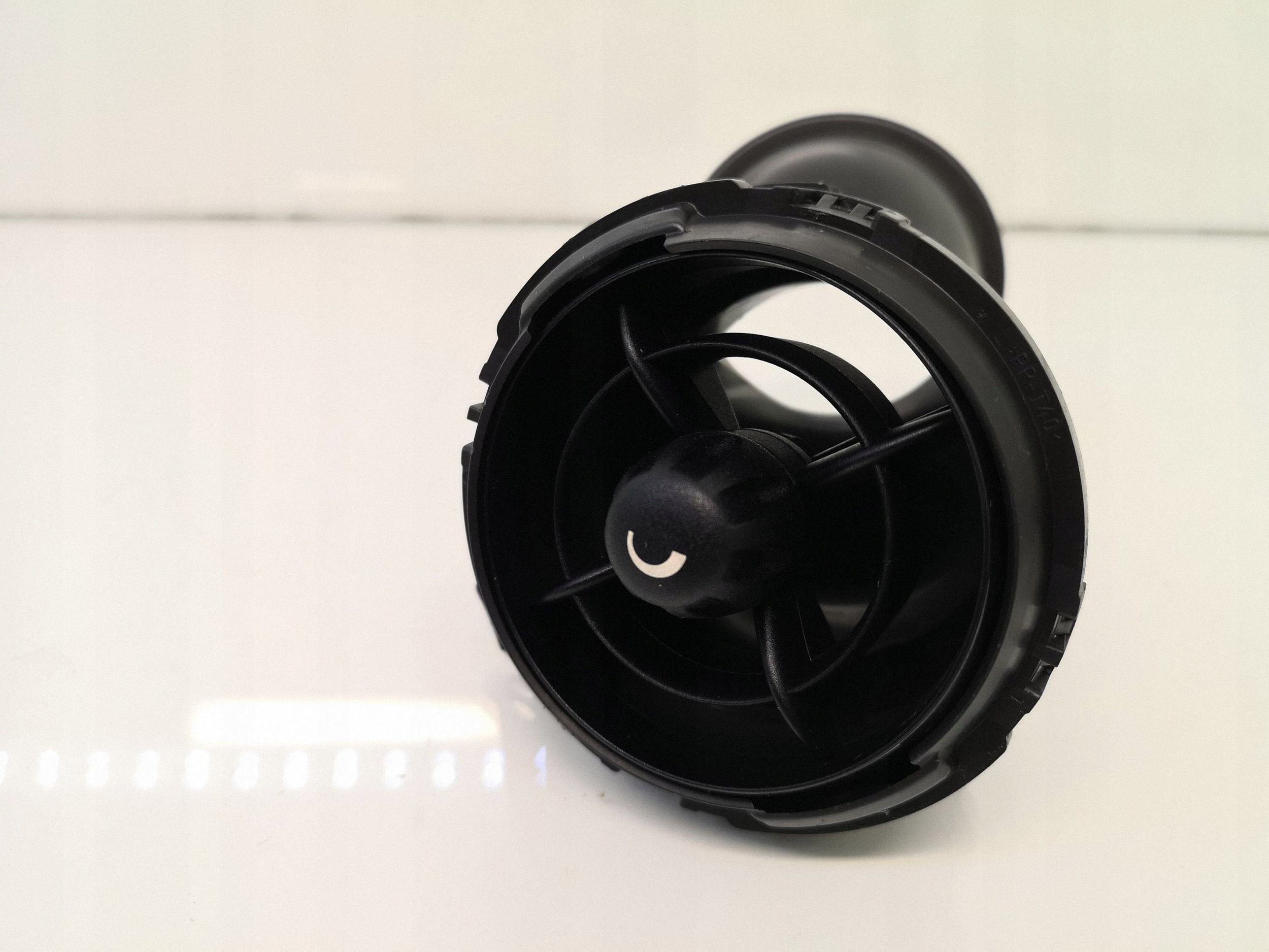 Mini One Cooper Coupe R56 Ilmanvaihdon säleiköt RG23989