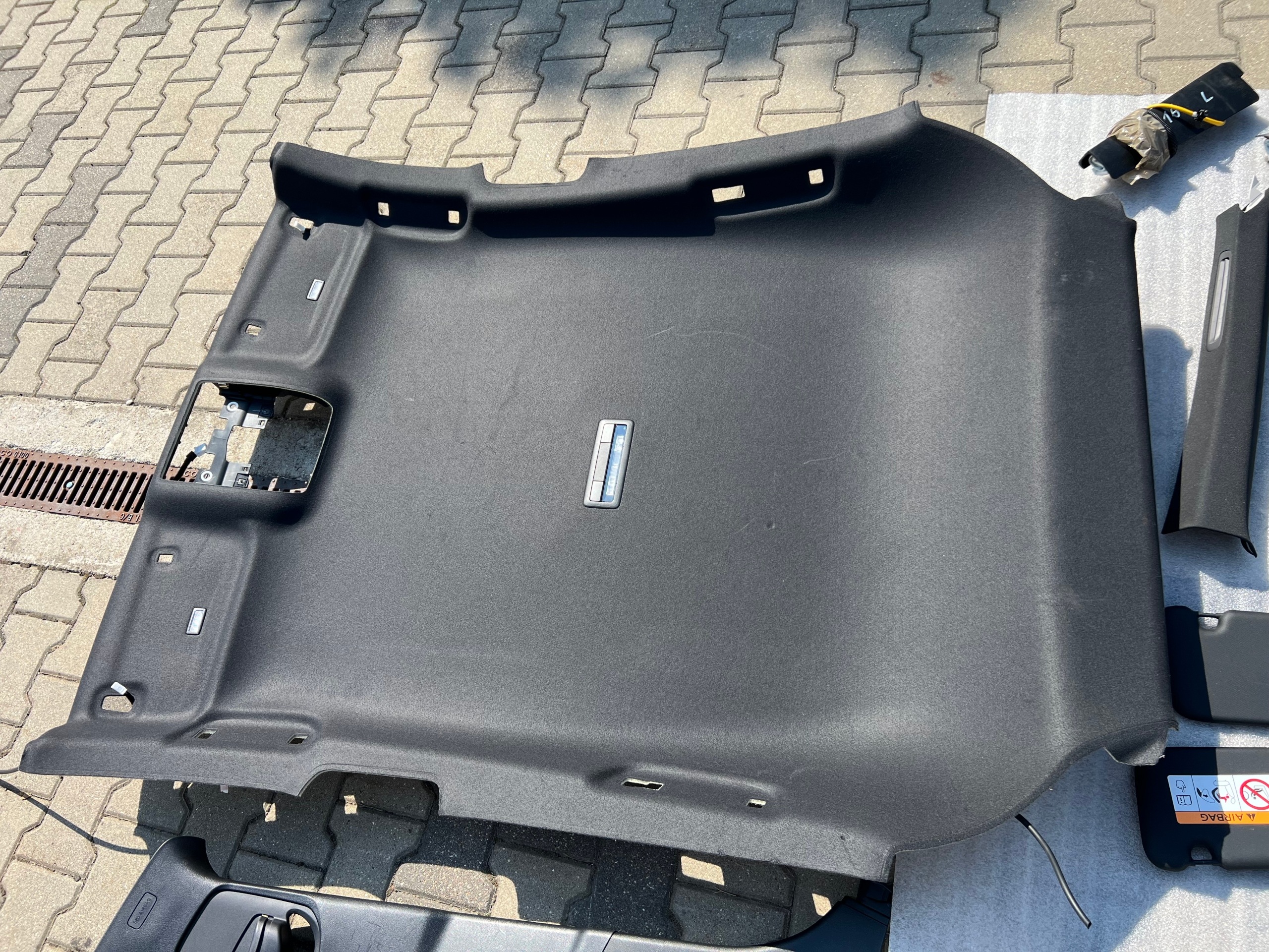 Mazda 3 BP Plafonnier Noir HECZBEK 2023 image 5