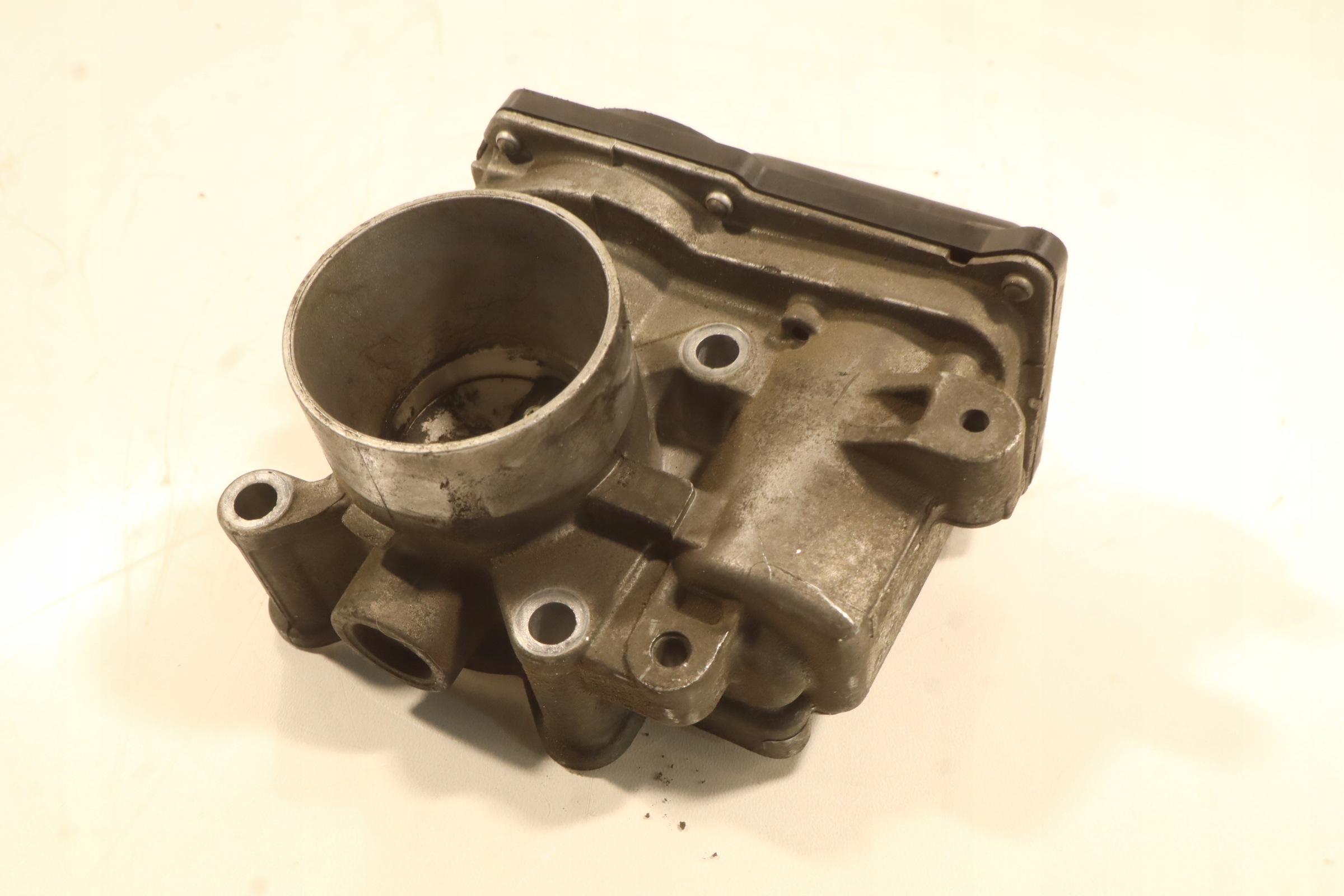 Renault 8200568712B Przepustnica - Usagé image 2