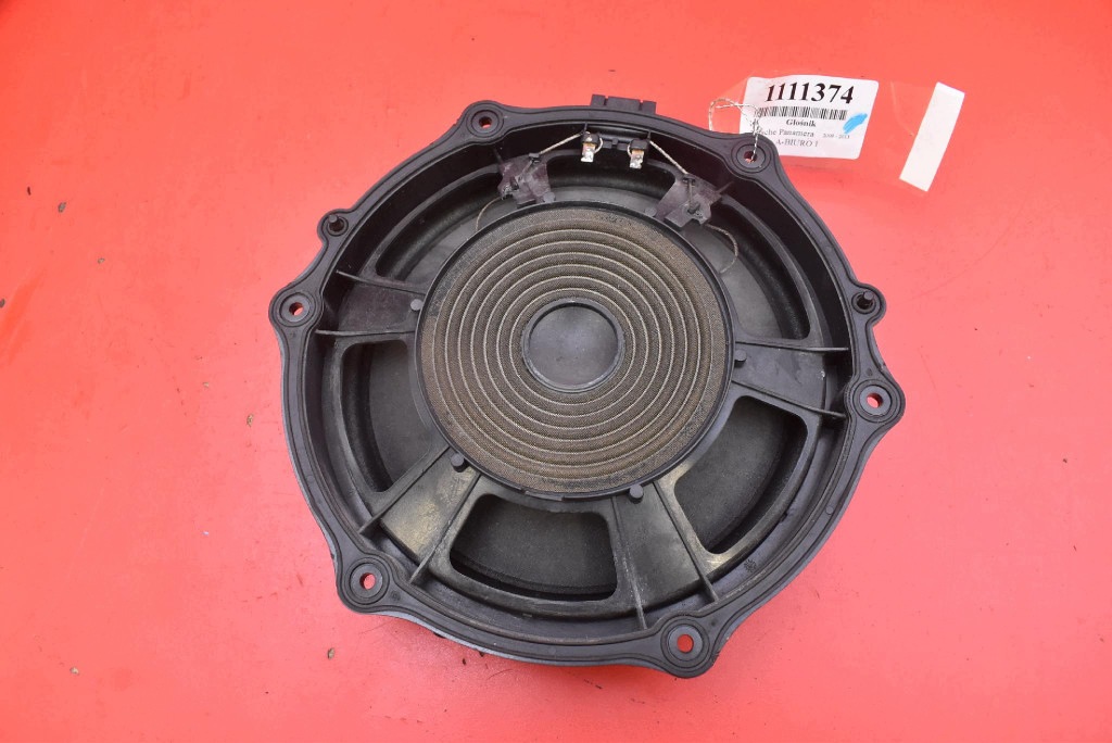 Bose-kaiutin etu oikea Porsche Panamera 970 09-13