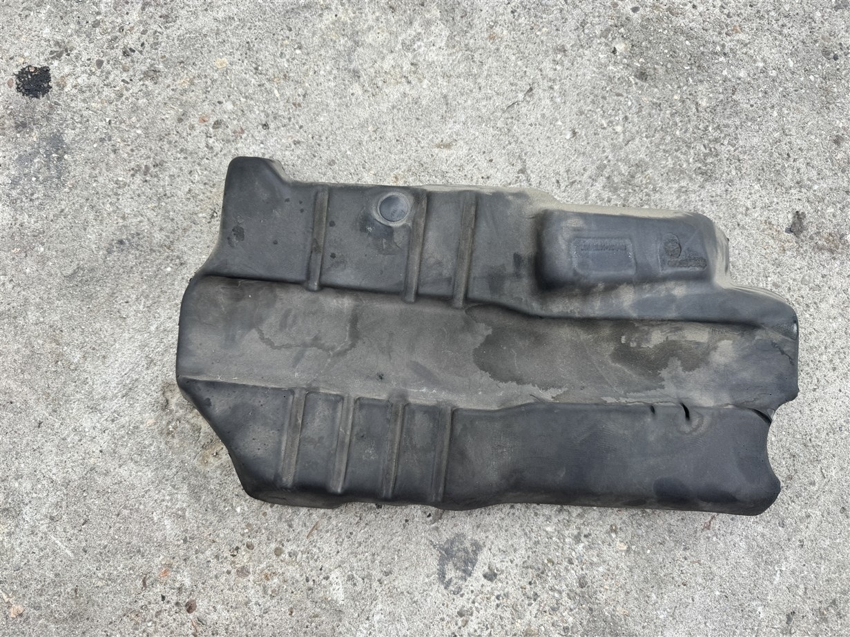 Engine Cover Insulation Pad 140467777R Renault Trafic image 2