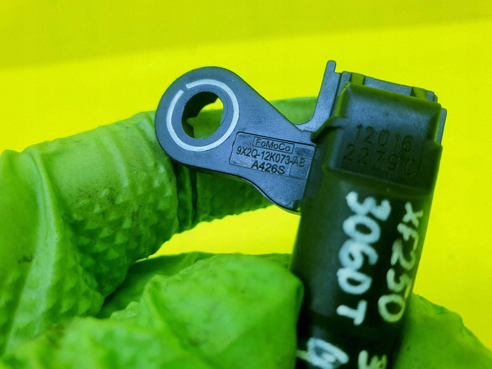 Camshaft Position Sensor 9X2Q12K073AB Jaguar 3.0 D image 4