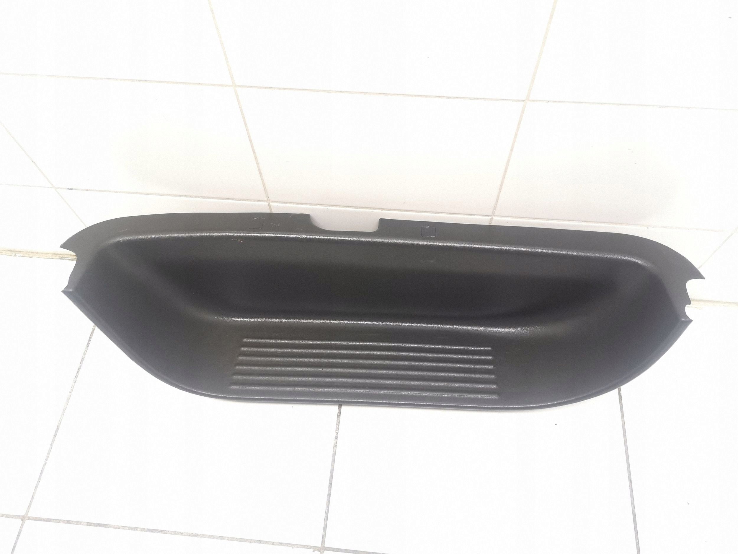Front Door Sill Plate 858714H000 Used Hyundai