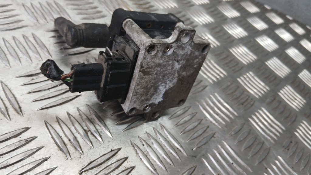 Bobine d'allumage Audi 80 B4 2.0B 91-96 image 4