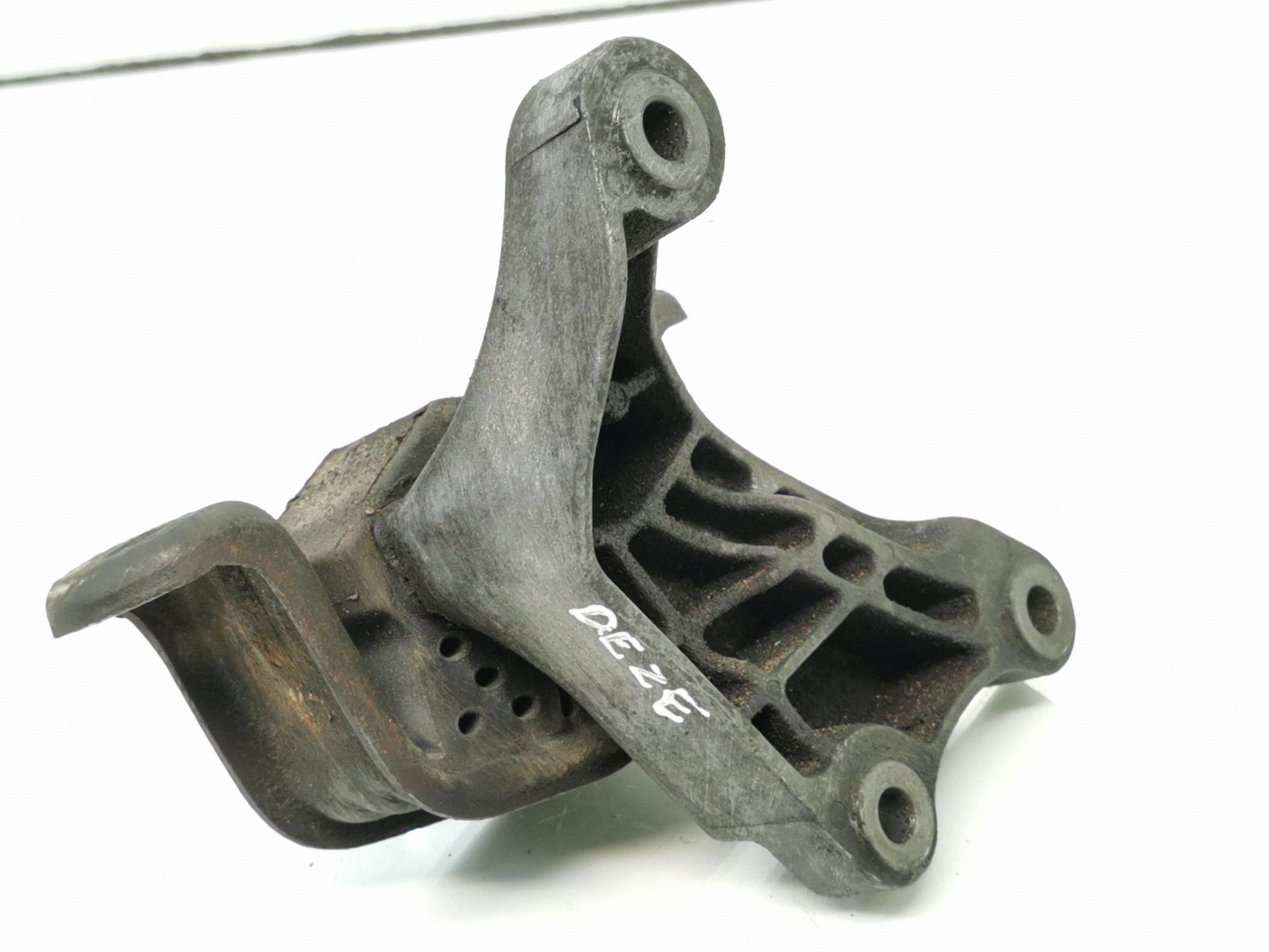 Support moteur VW T5 1.9 TDI 7H0399151G image 4