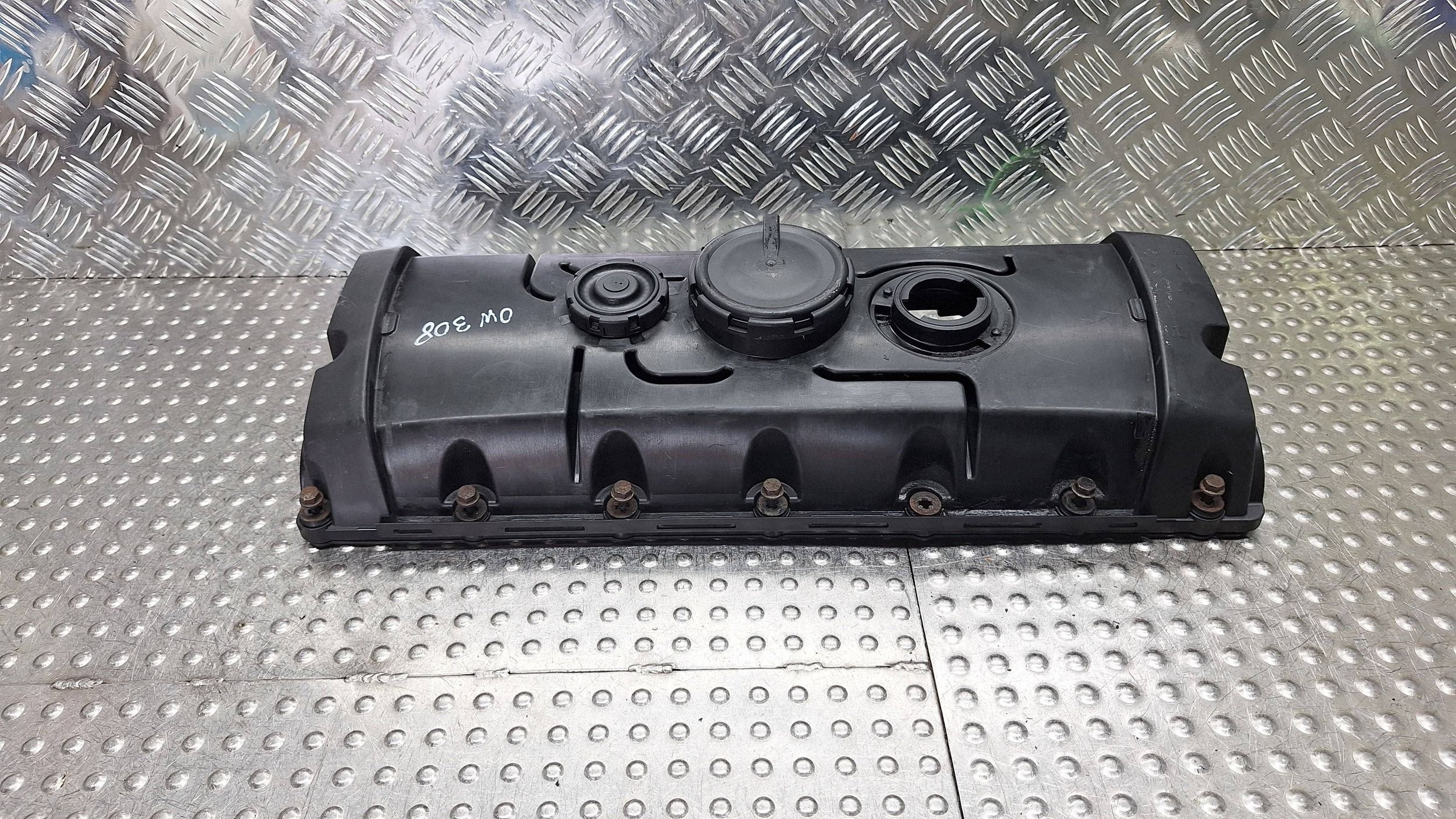 Ventildeckel 070103469B VW Transporter T5 2.5 TDI image 4