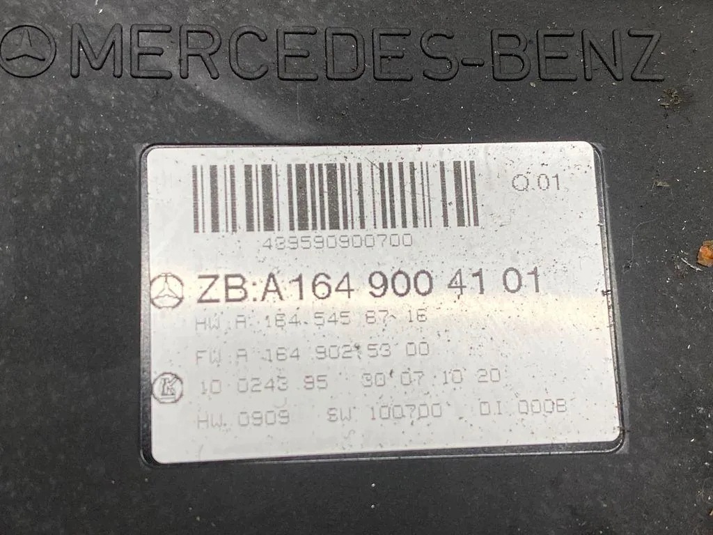 Módulo de confort Mercedes-Benz M (W164) A16490215300 image 4