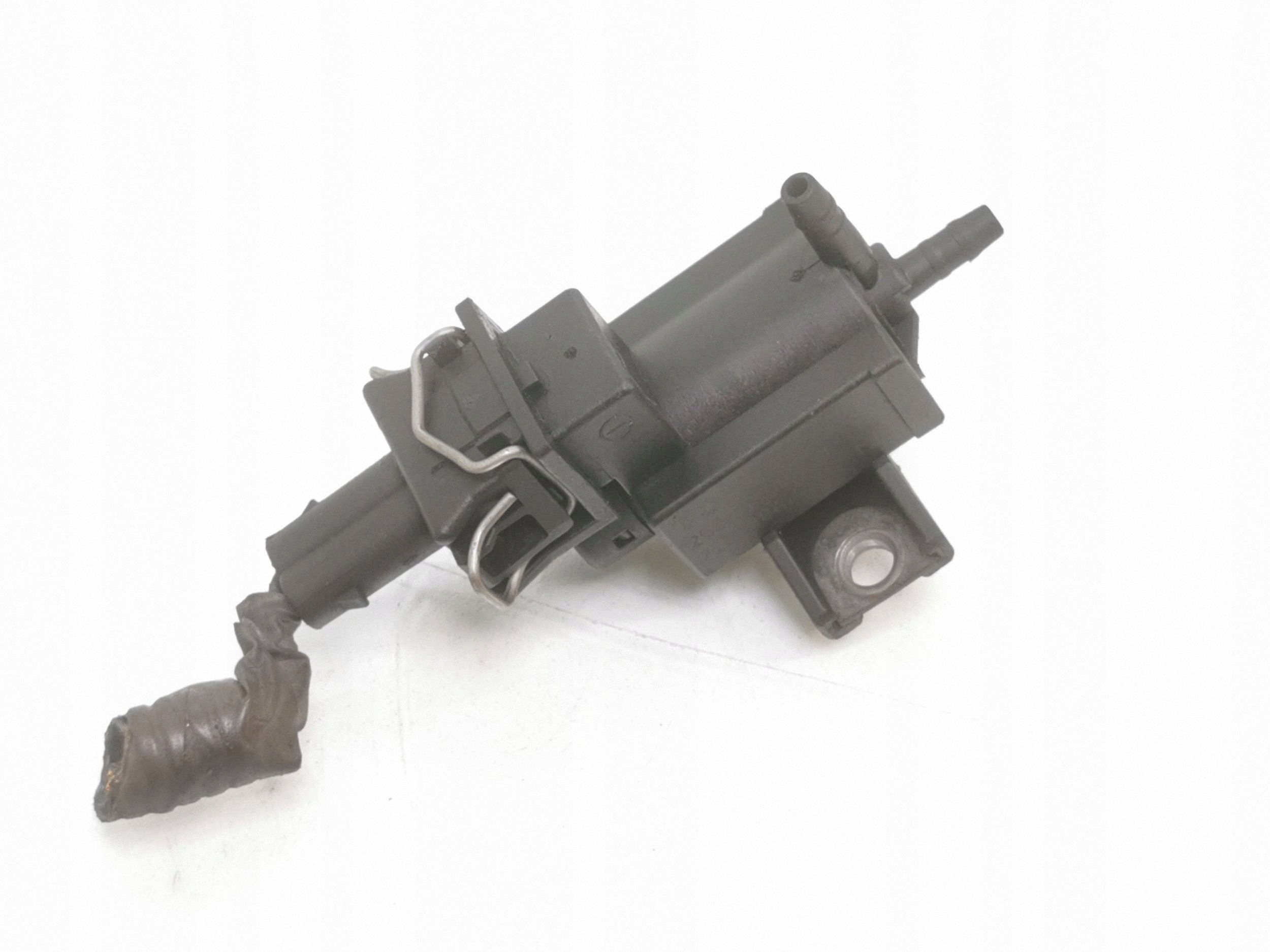 Vanne de régulation turbo 258600R10 image 2