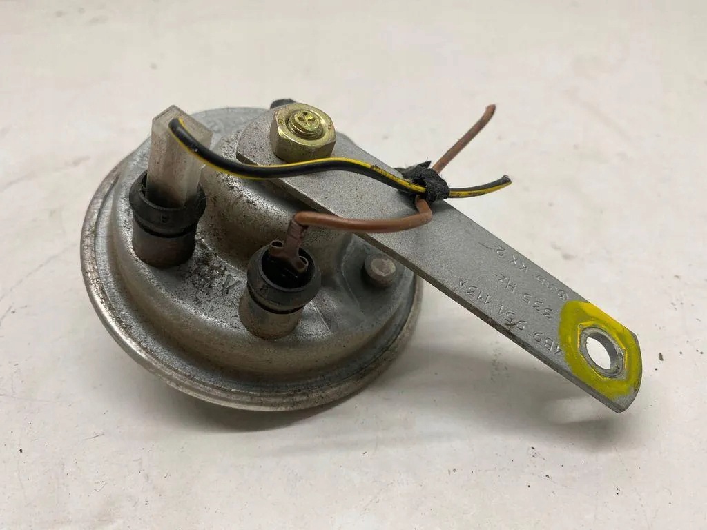 Äänitorvi KW9 Audi A6 C5 4B9951113A