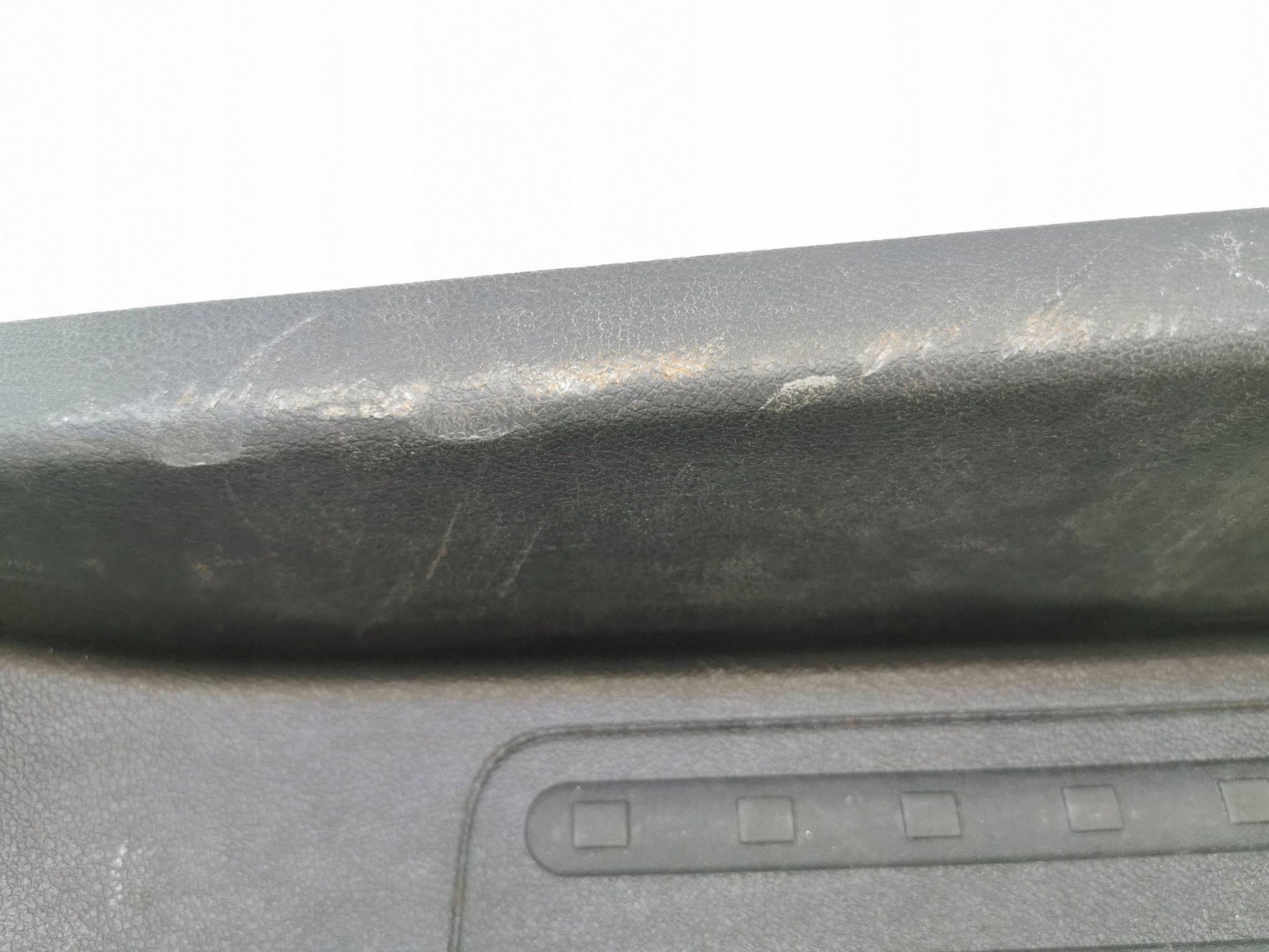Einstiegstufe rechts vorne 7H0863736B VW T6 image 4