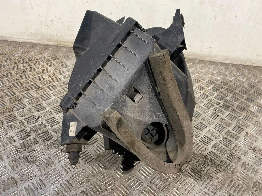 Luftfilterhus Audi A6 Avant (4B5, C5) 078133837BF image 4