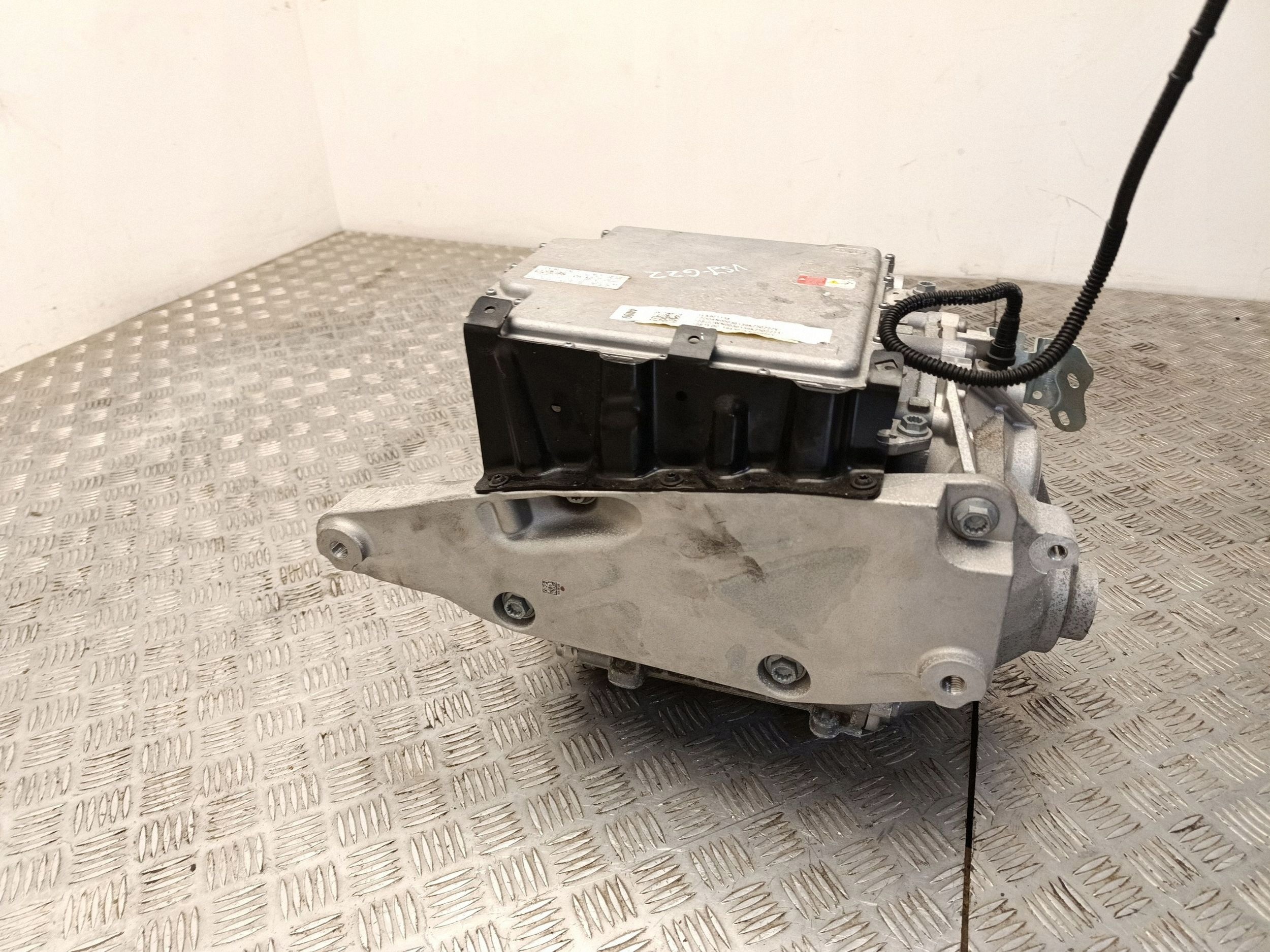 Skoda Enyaq iV sähkömoottori 0EJ903052E