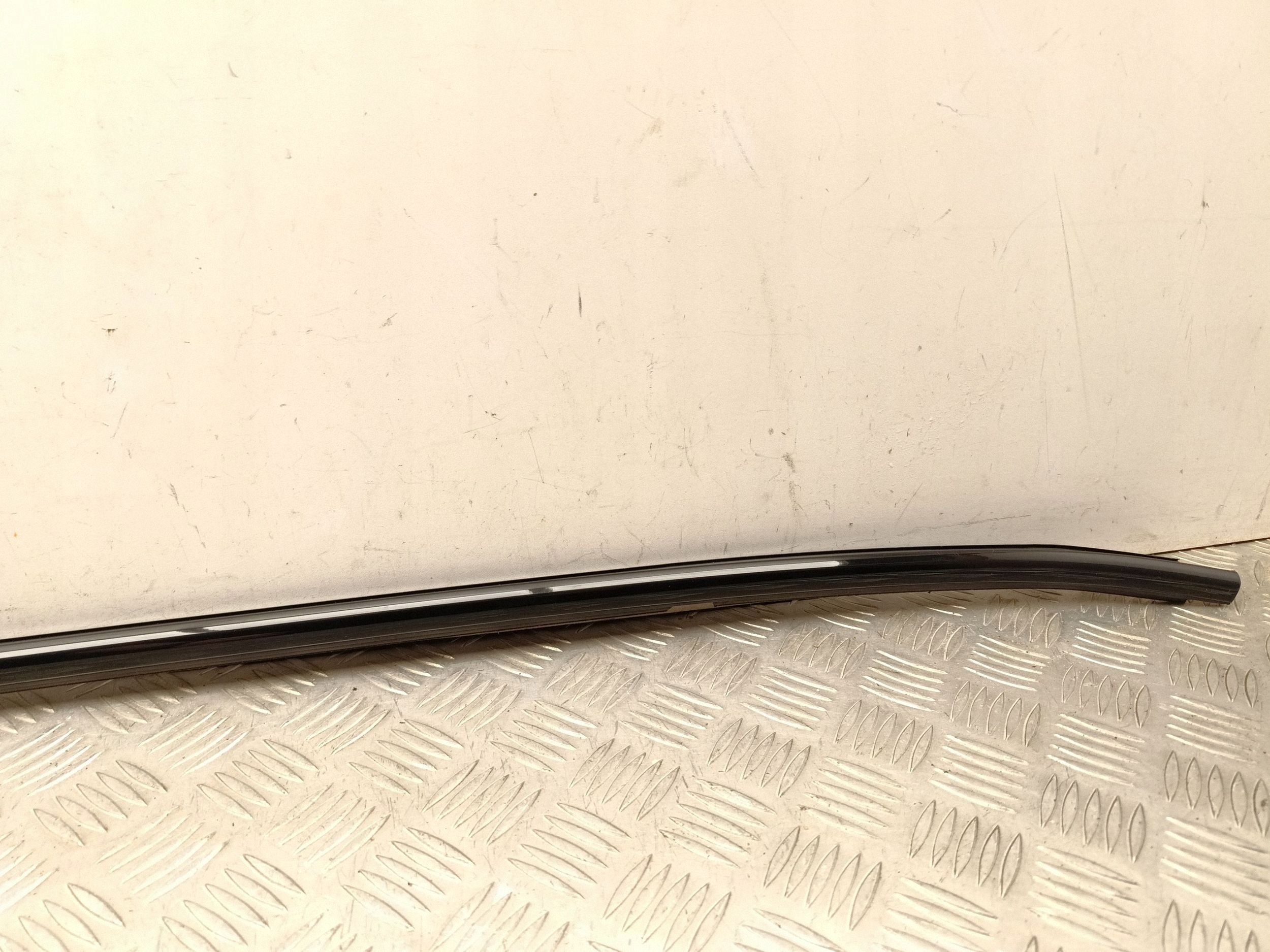 Skoda Enyaq iV 2026 Achterruitstrip 5LE839477K image 3