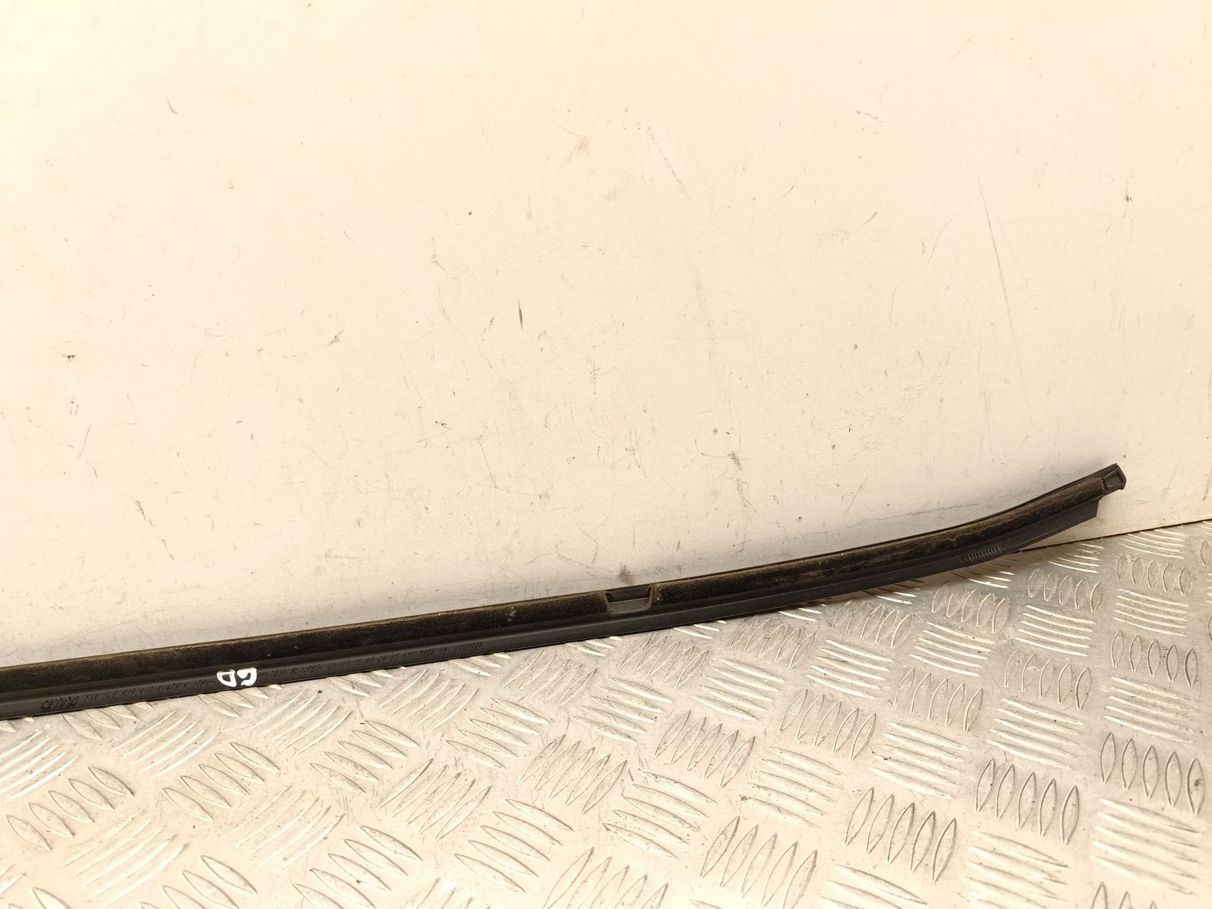 Skoda Enyaq iV 2026 Achterruitstrip 5LE839477K image 6