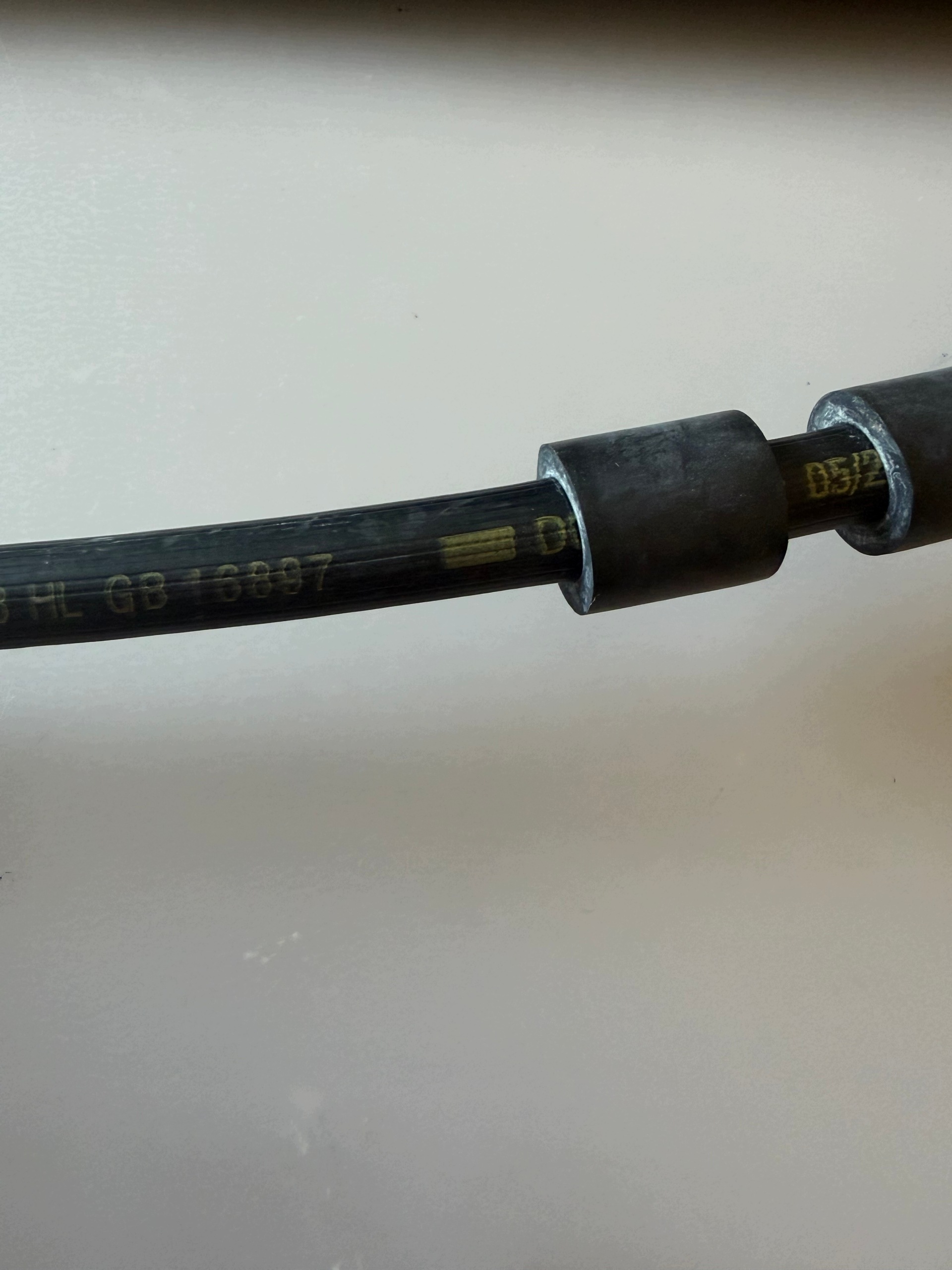 Flexible Brake Hose Ford EY16-2282-AA Used OEM image 6