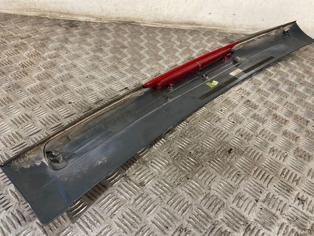Used VW Touareg Tailgate Spoiler 7L6945097C image 6