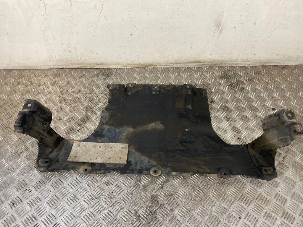 Capa do Motor VW Touareg 7L0825285B 3.0 TDI 2007 image 5