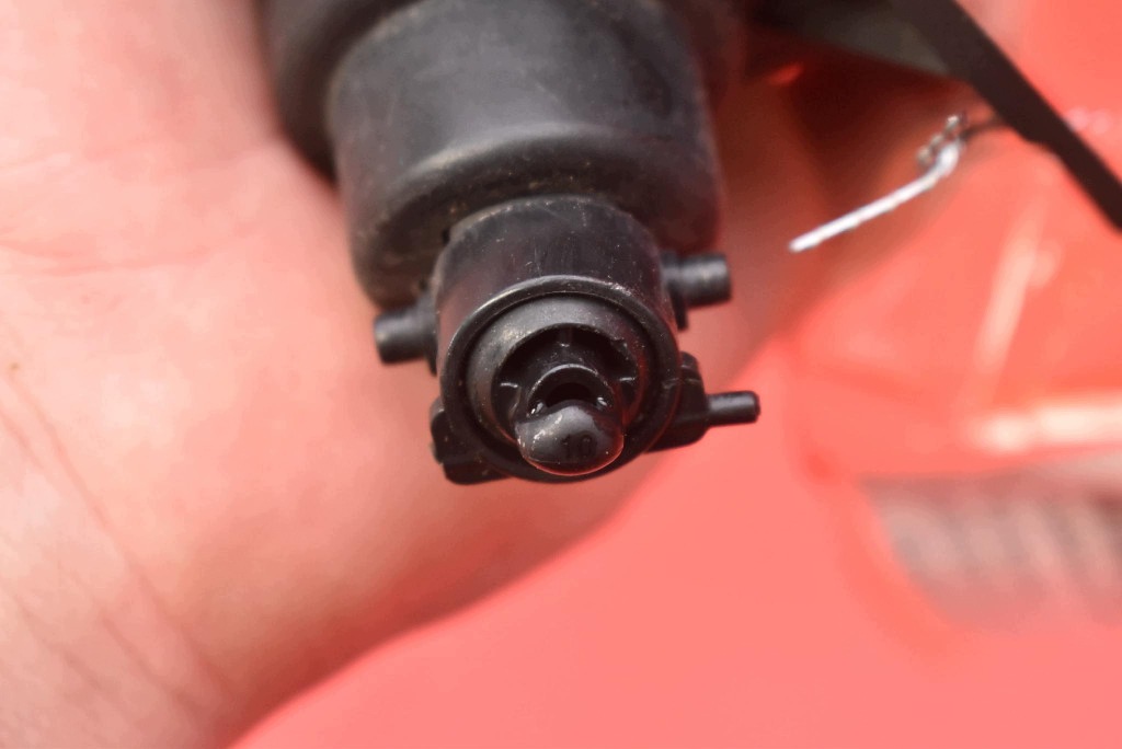 Scheinwerfer-Waschanlage links KIA Sportage 3 10-14 OEM 00066134 image 8