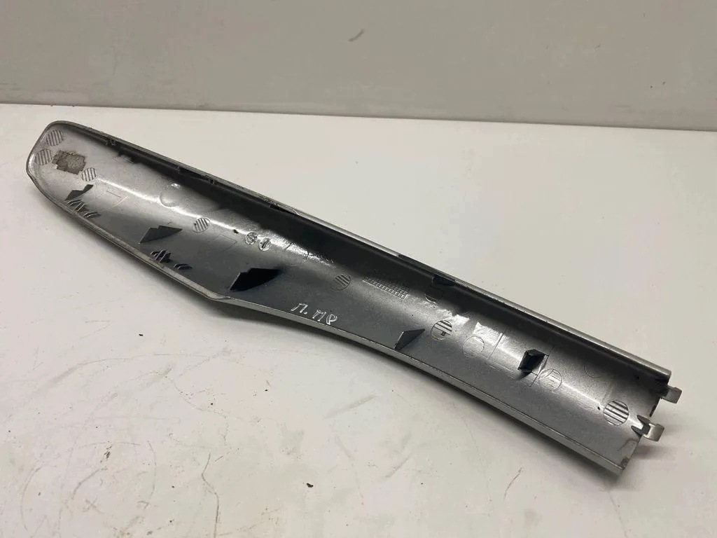 Kofferraumklappe vorne rechts TOYOTA AVENSIS Kombi (_T25_) OEM 6349105032 image 5