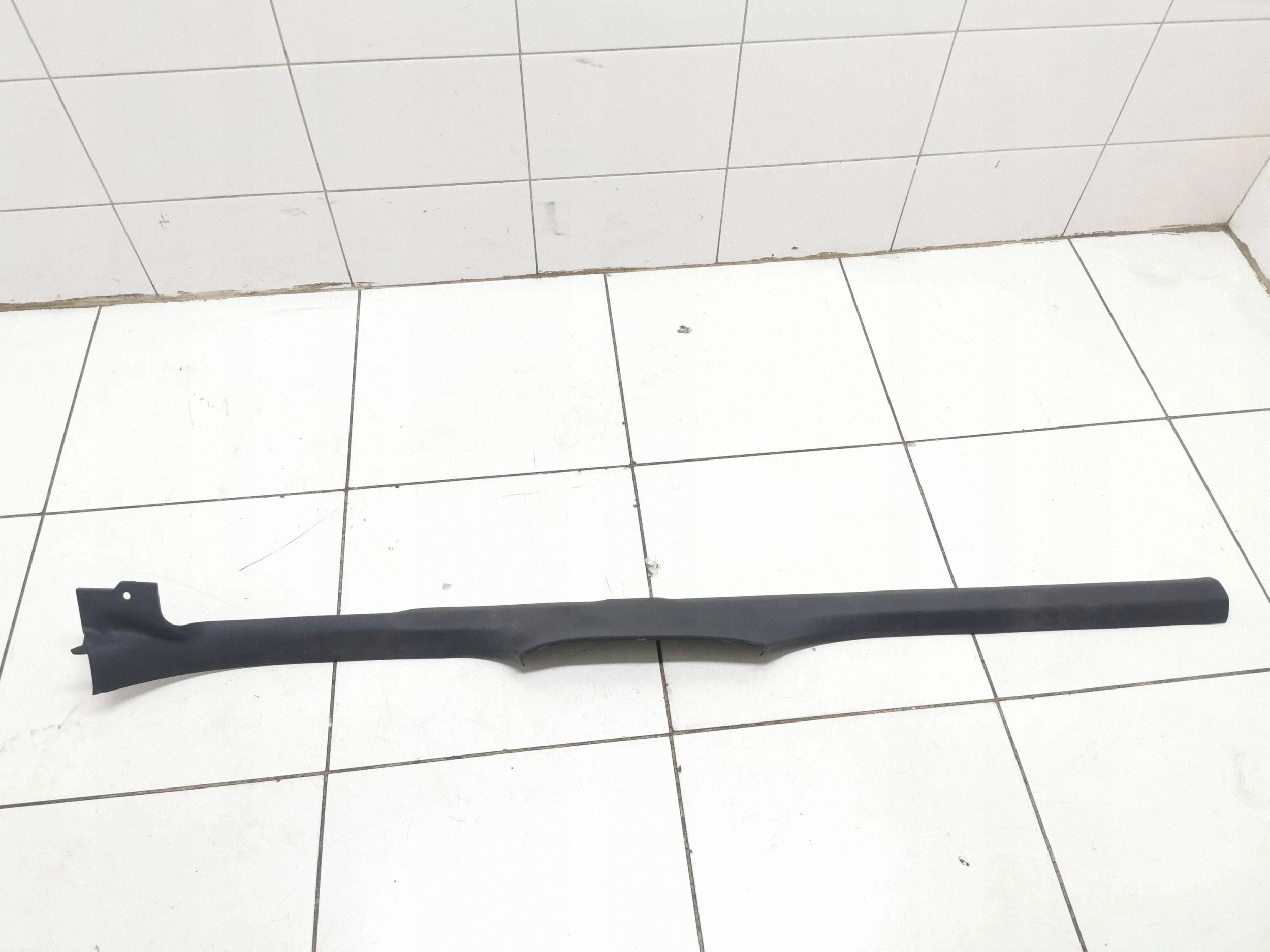 Seuil de porte avant Ford 6R4853372F image 2